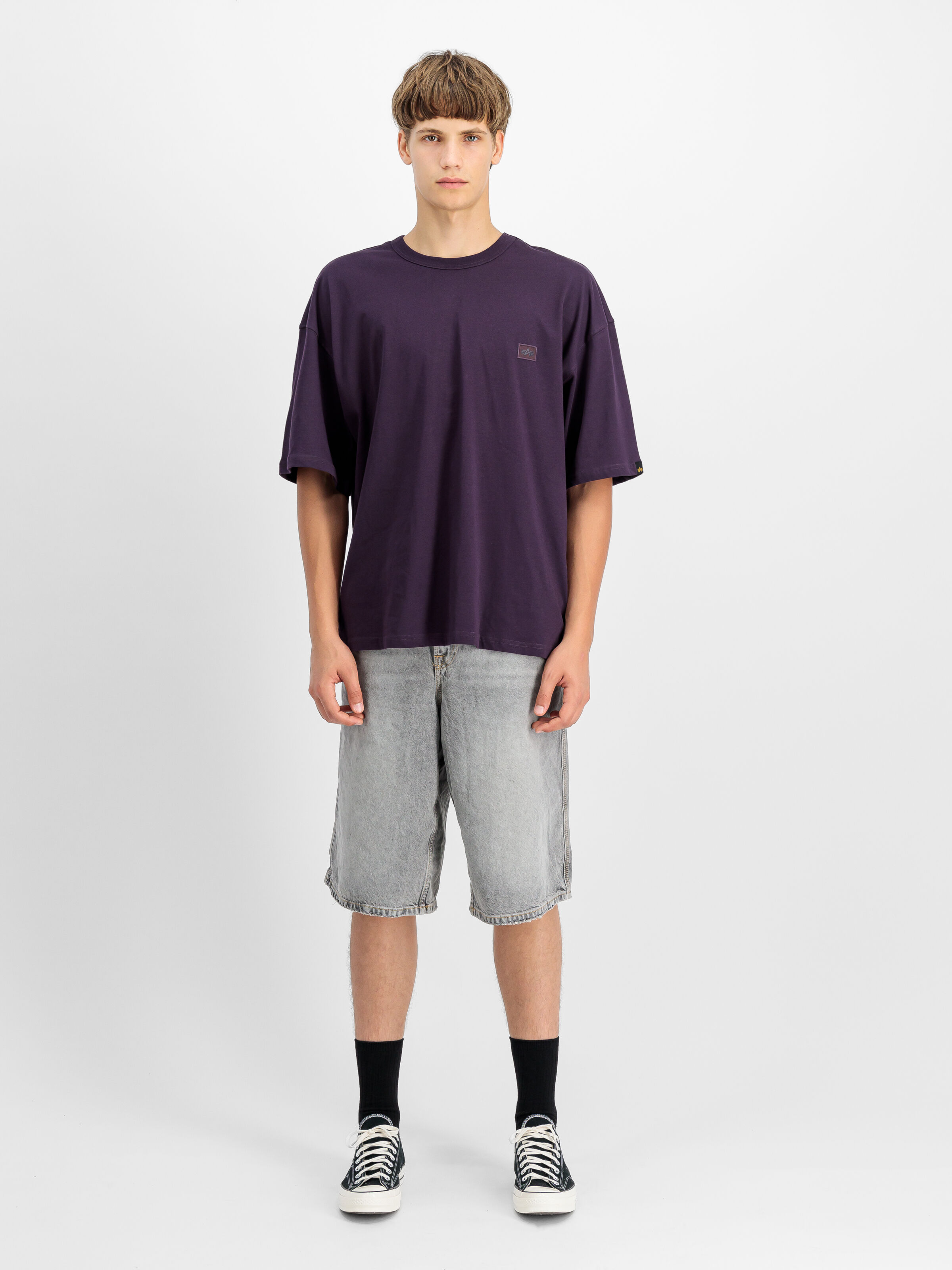 Alpha Essentials Rubber Logo T-Shirt Plum 146504_719_2_model_00001_106509