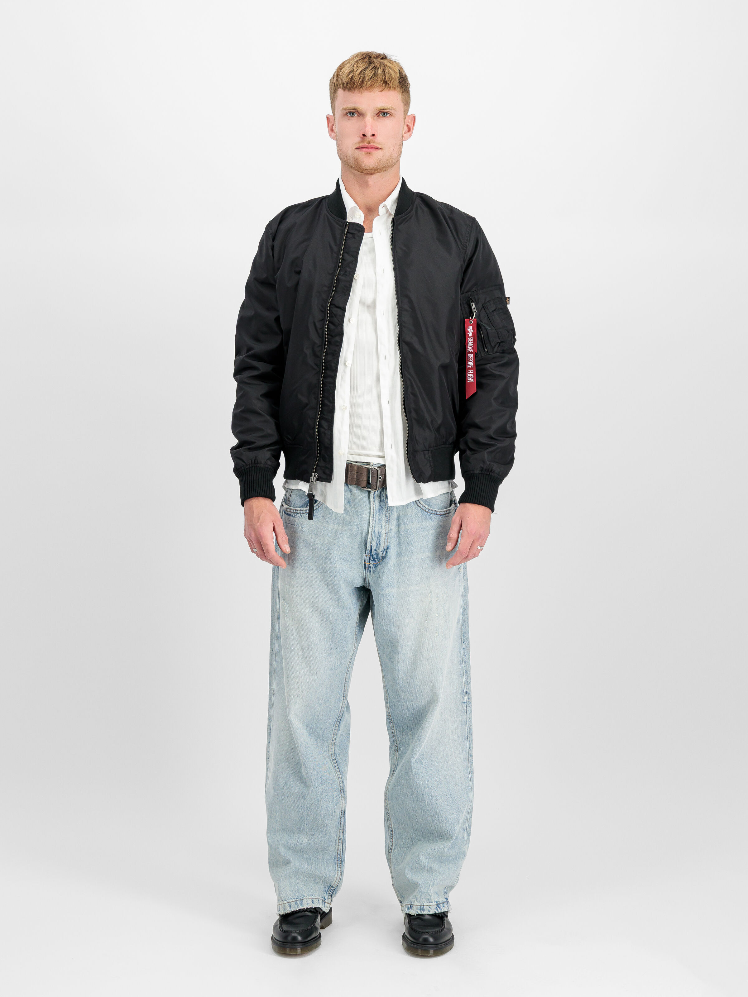 MA-1 TT Light Bomber Jacket black 191103_03_2_model_00003_188341