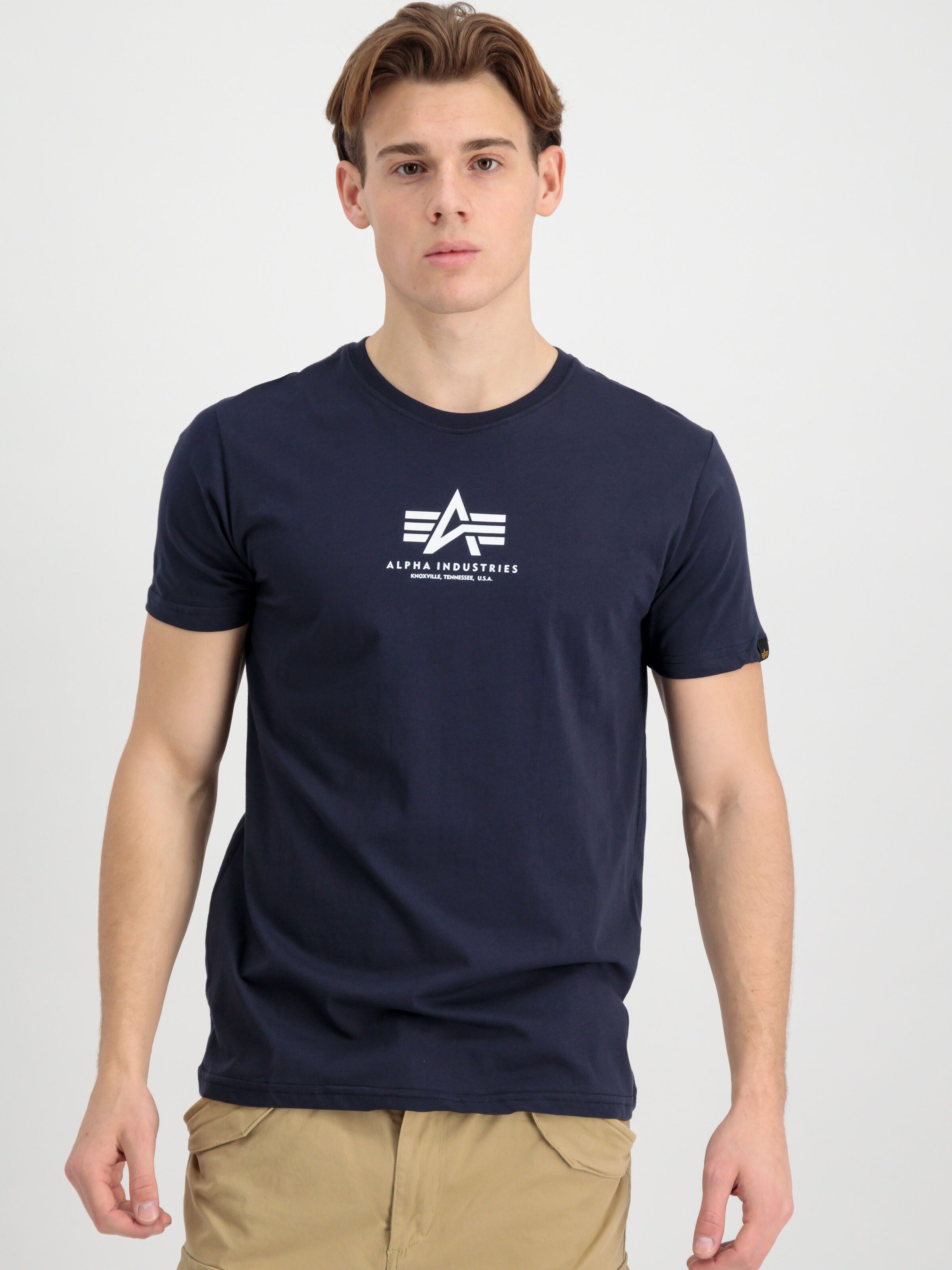 Basic Mid Logo T-Shirt rep.blue 118533_07_alpha_industries_basic_t_ml_001_183287