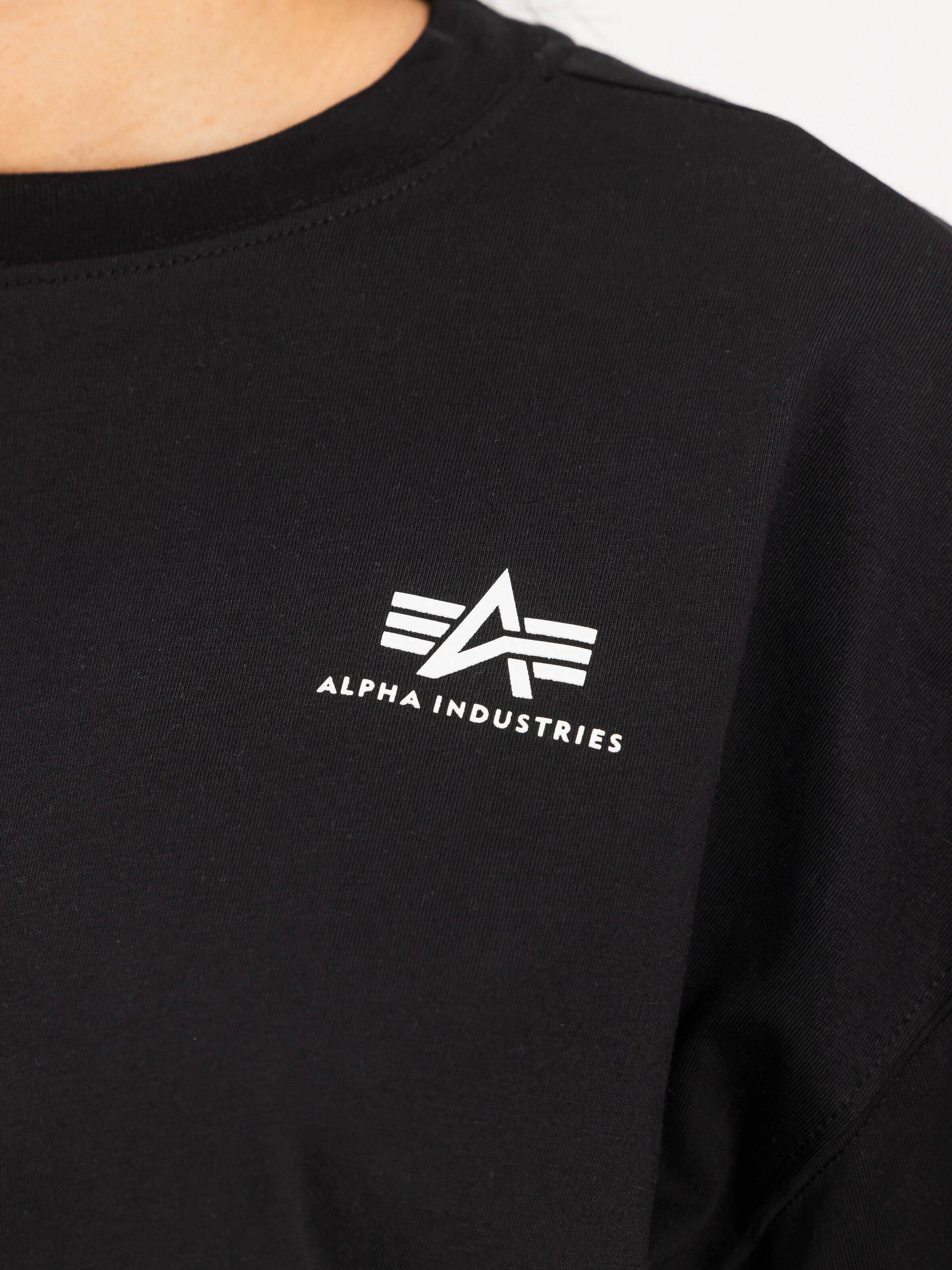 Basic Small Logo Cropped PP T-Shirt Women black 258062_03_3_detail_00001_165370