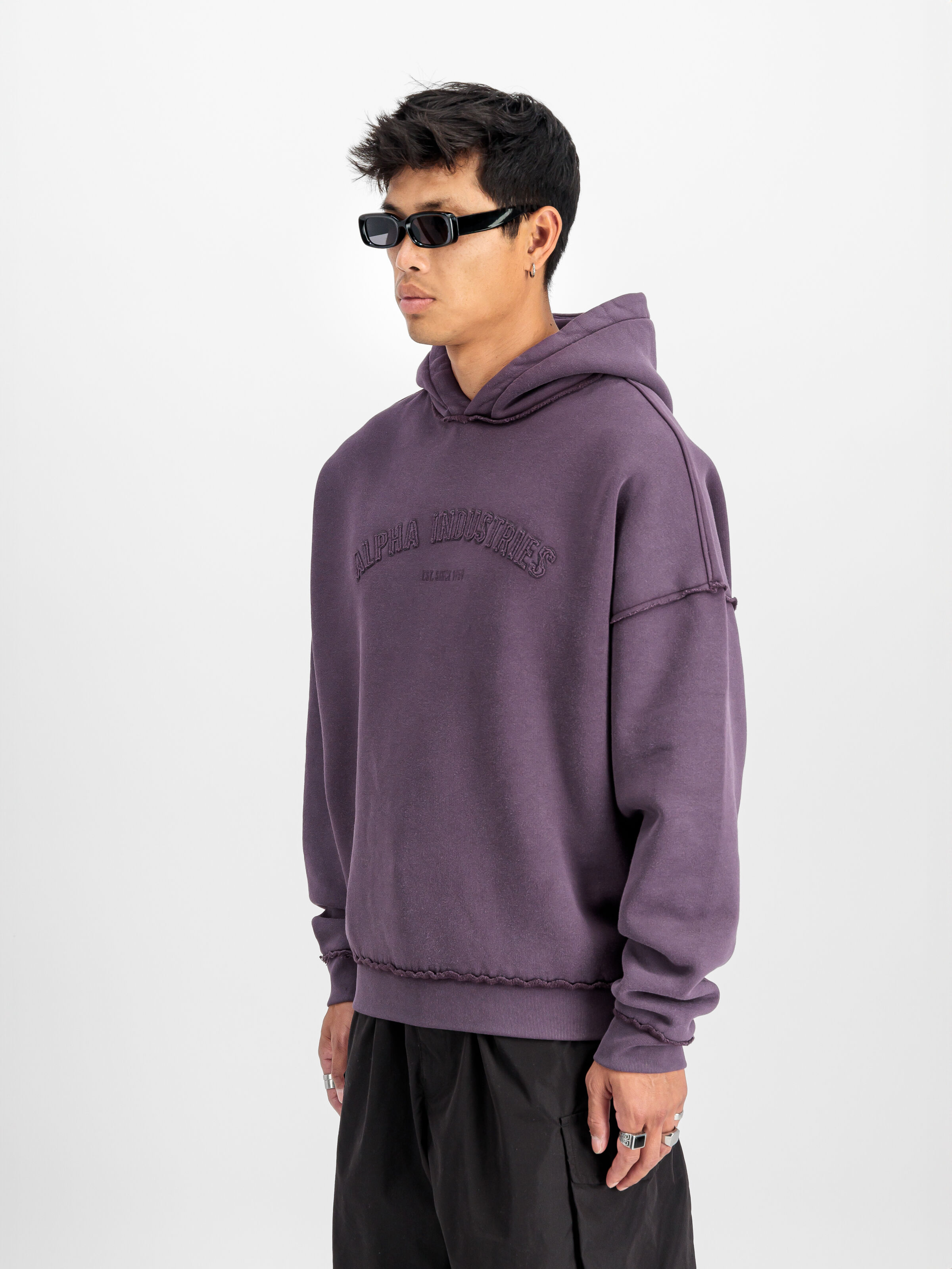 Open Edge Hoodie Plum 148335_719_2_model_00003_108682