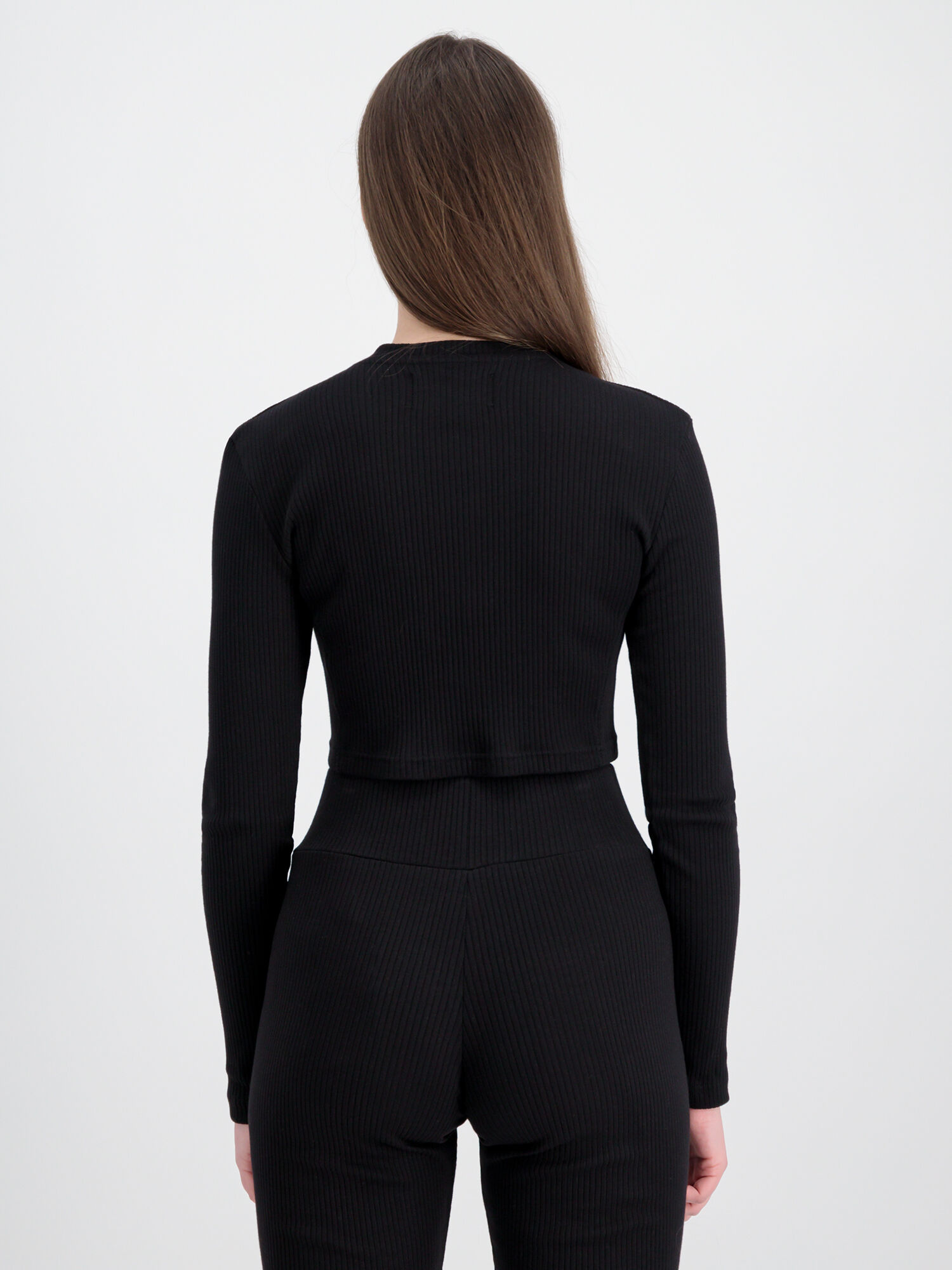 X-Fit Rib Cropped Longsleeve Women black 136091_03_alpha_industries_x_fit_rib_ls_c_wmn_003_123723