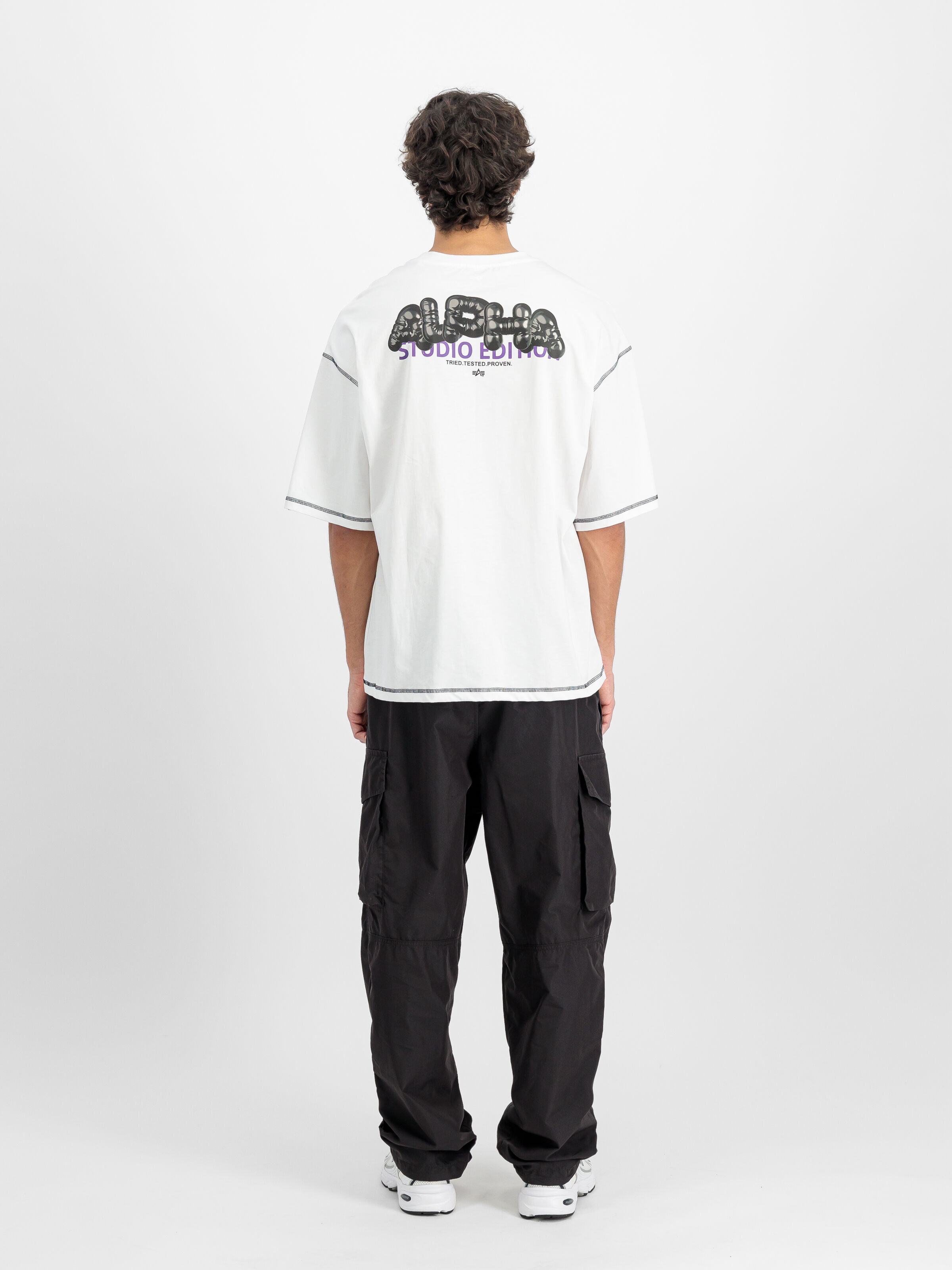 Studio Bubble Backprint T-Shirt white 156555_09_2_model_00002_138956
