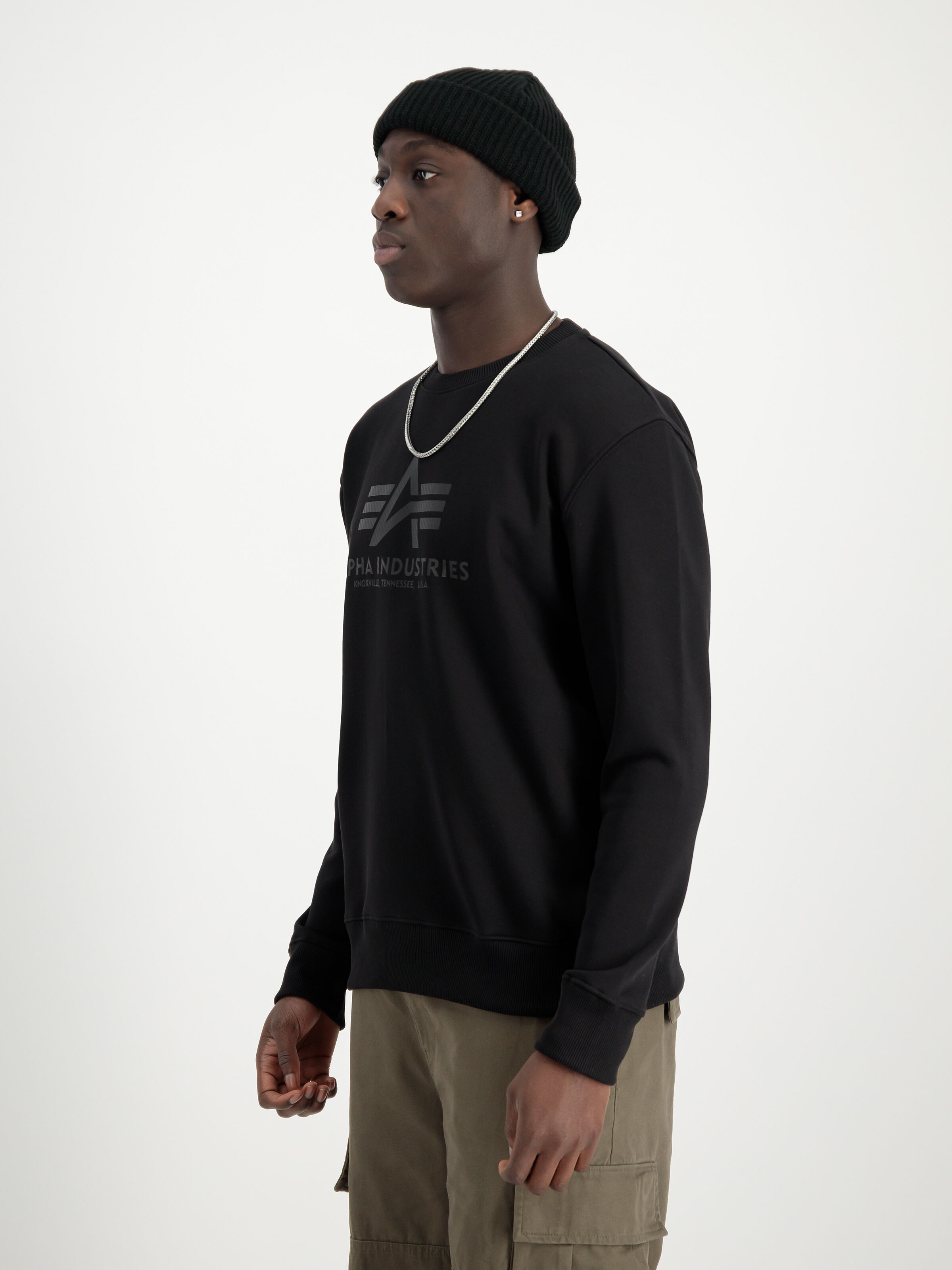 Basic Carbon Sweatshirt black/black 146311_515_2_model_00003_129796