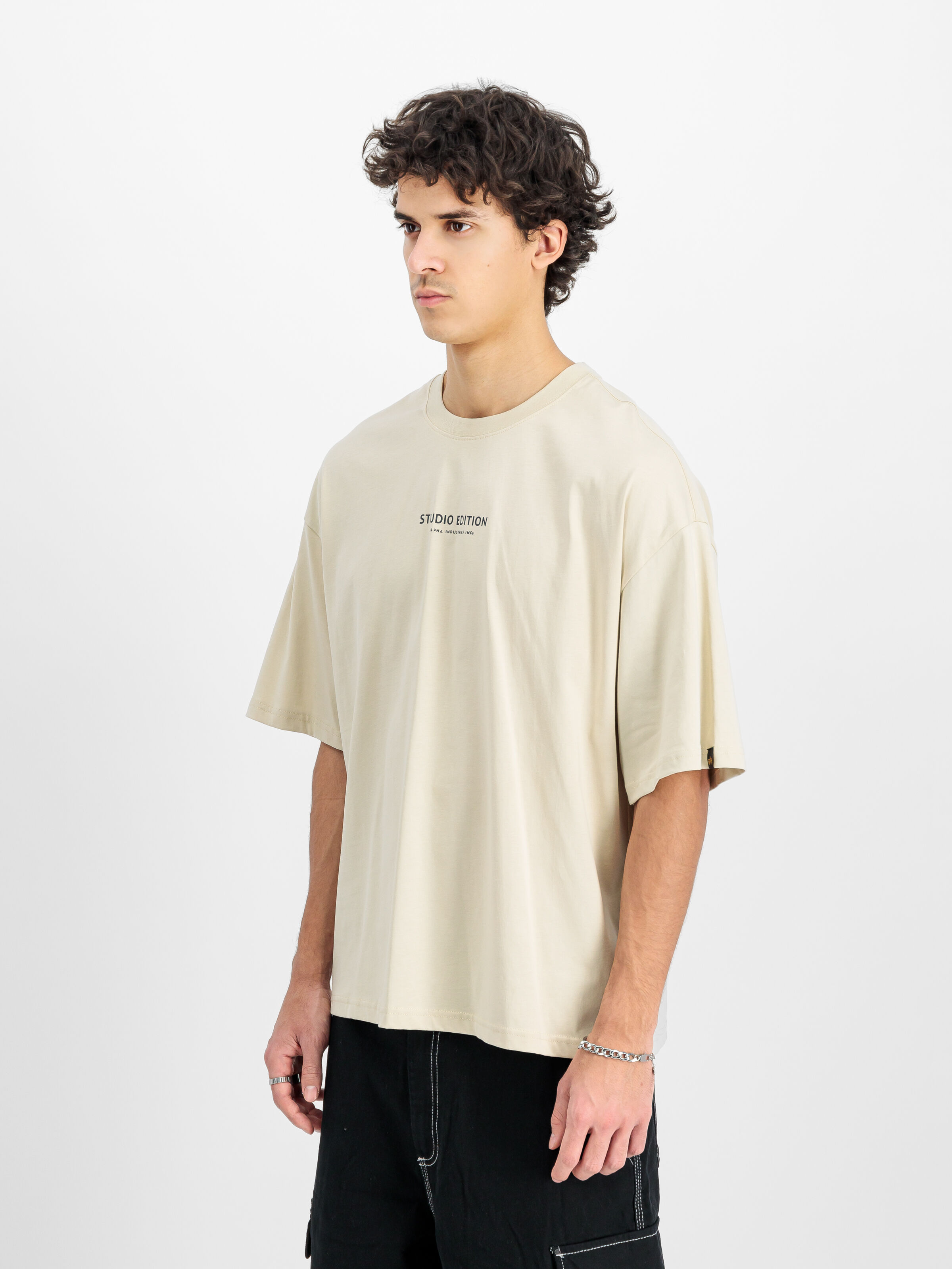 Studio Edition Backprint T-Shirt vintage white 156553_300_2_model_00003_139071