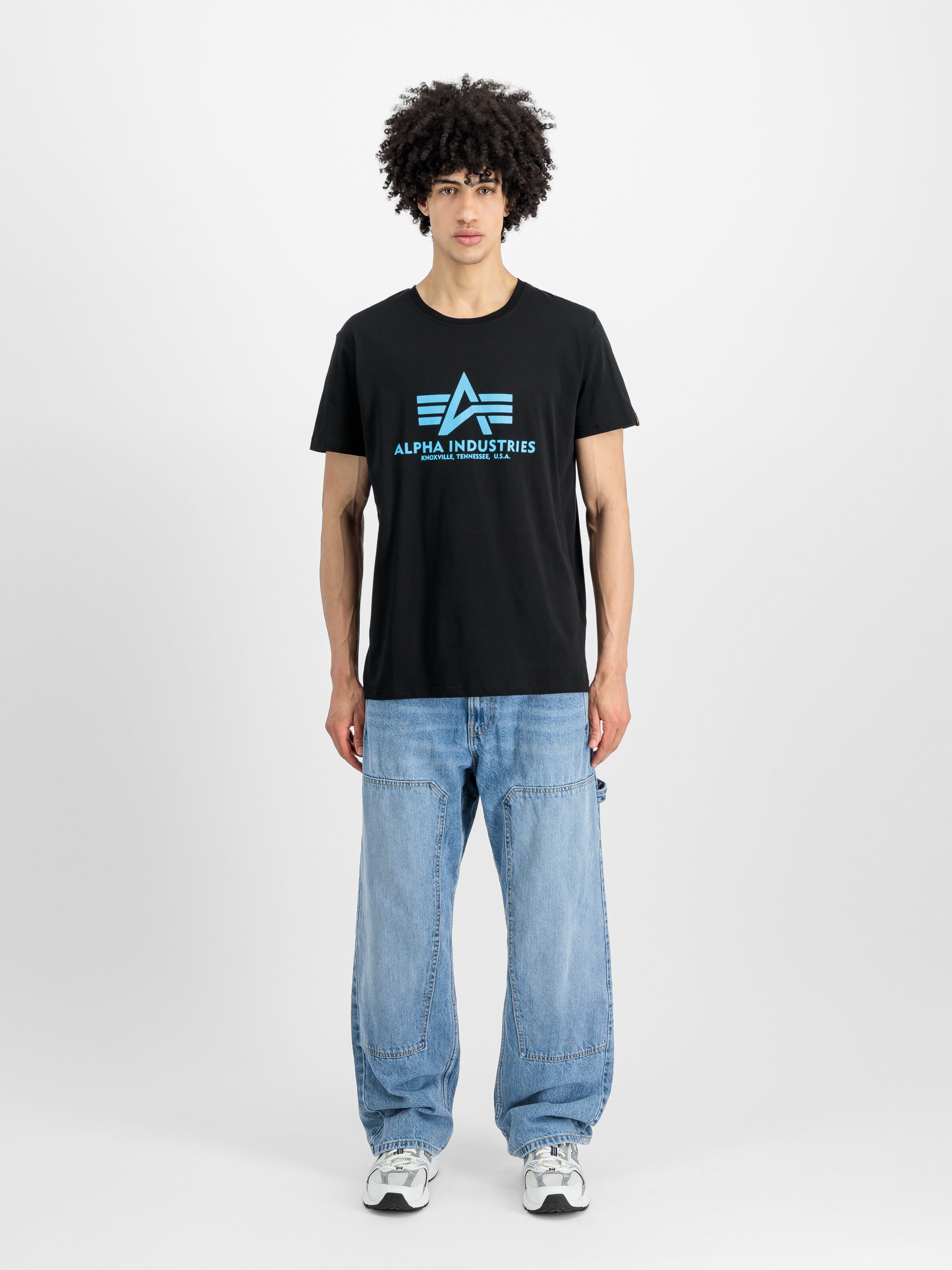 Basic Big Logo T-Shirt black/blue 100501_93_2_model_00001_156705