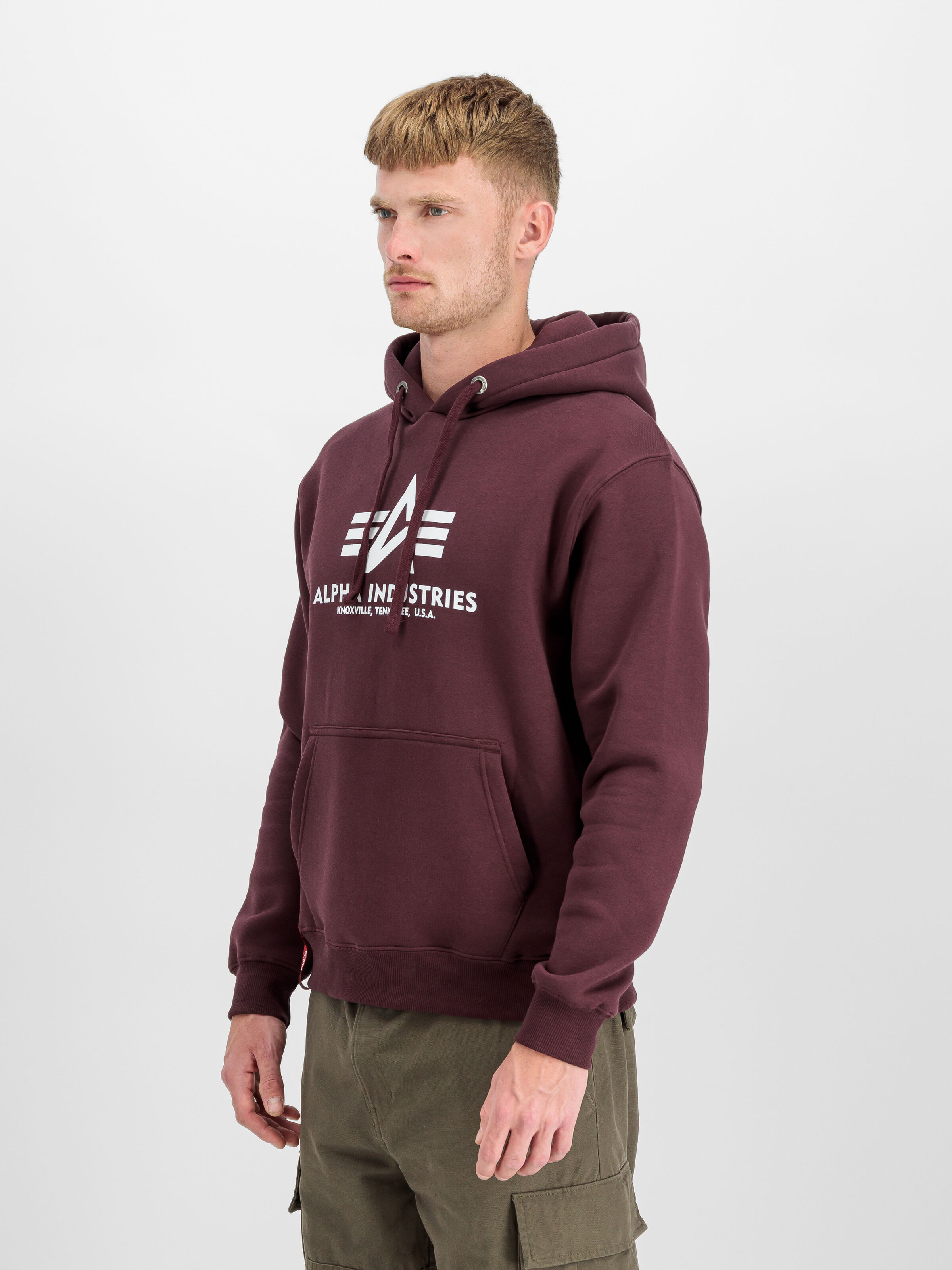 Basic Big Logo Hoodie deep maroon 178312_21_2_model_00002_191360