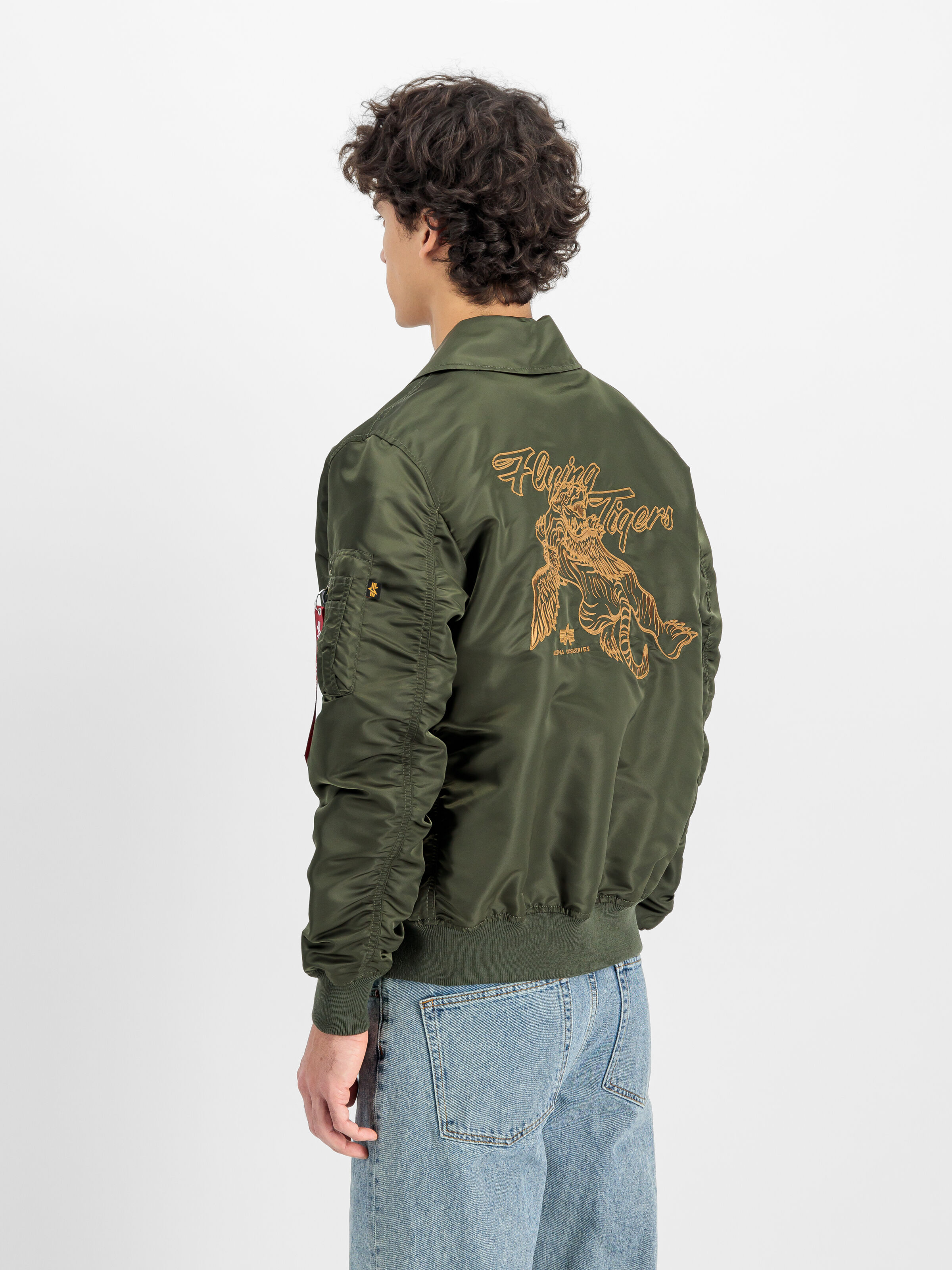 Flying Tigers CWU Light Bomber Jacket dark olive 156128_142_2_model_00004_144418