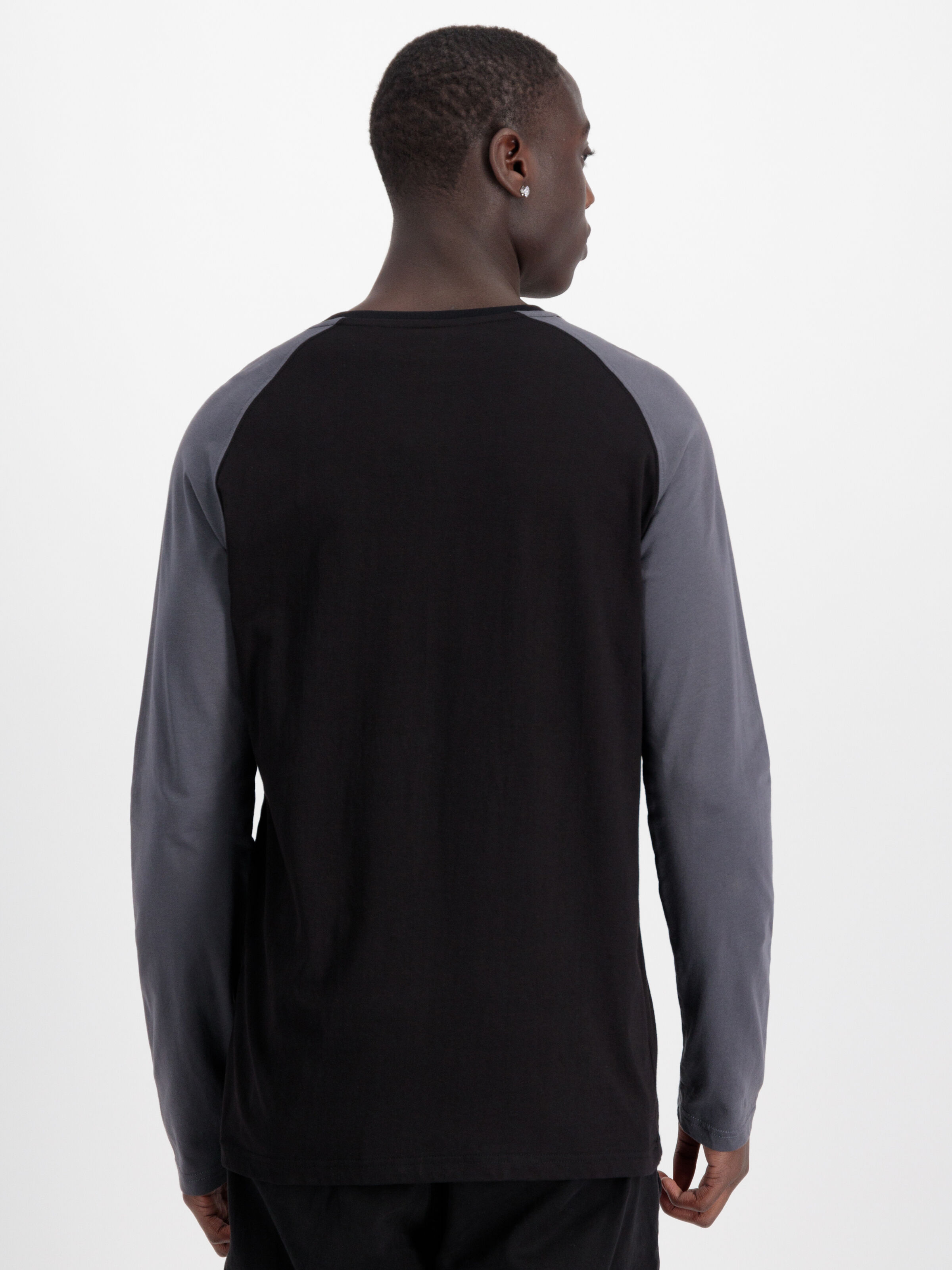 Basic Longsleeve black/greyblack 176531_308_alpha_industries_basic_ls_00003_182784