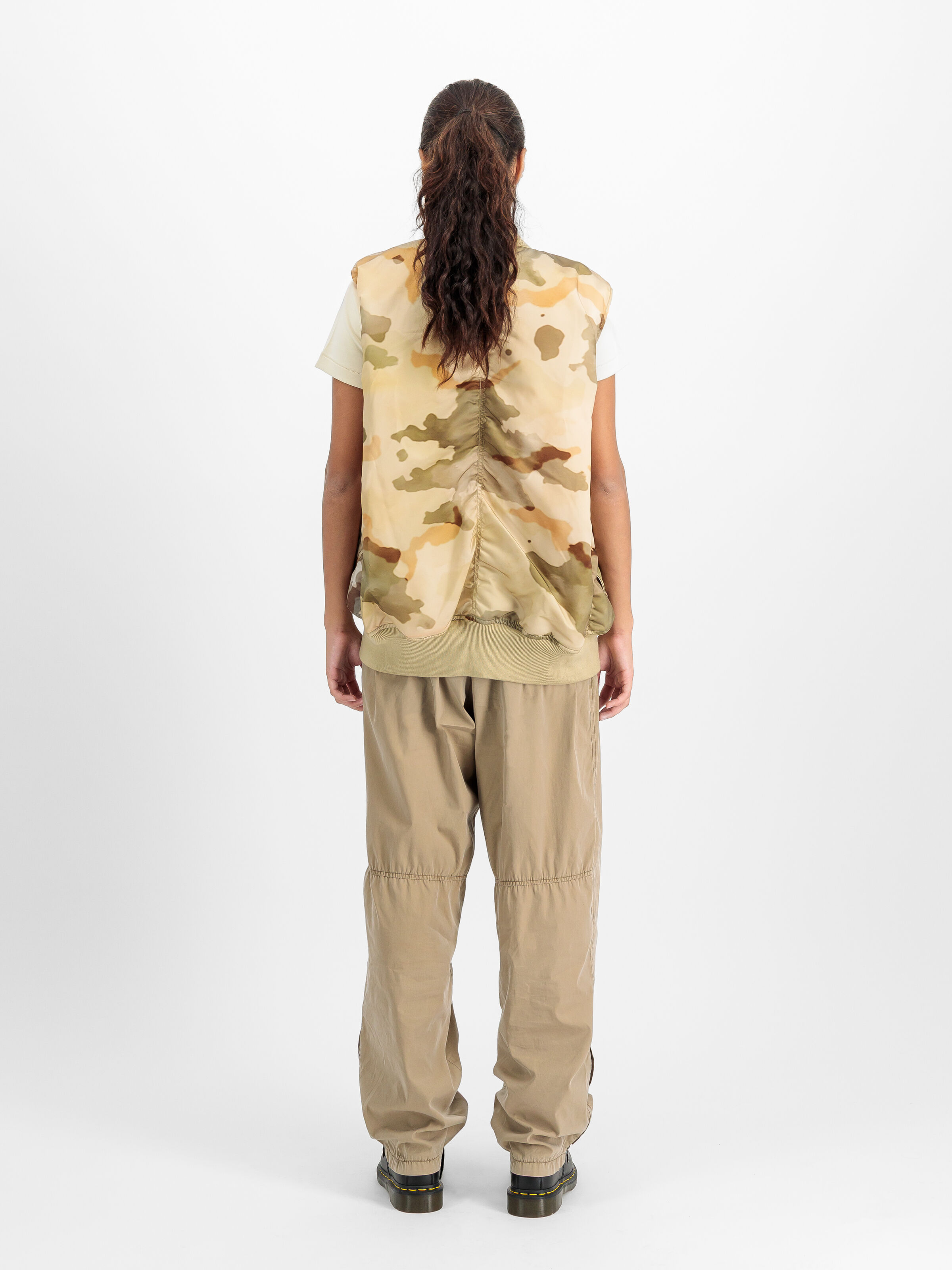 MA-1 Base Camo Vest sentinel desert camo 758102C_901_2_model_00005_223418