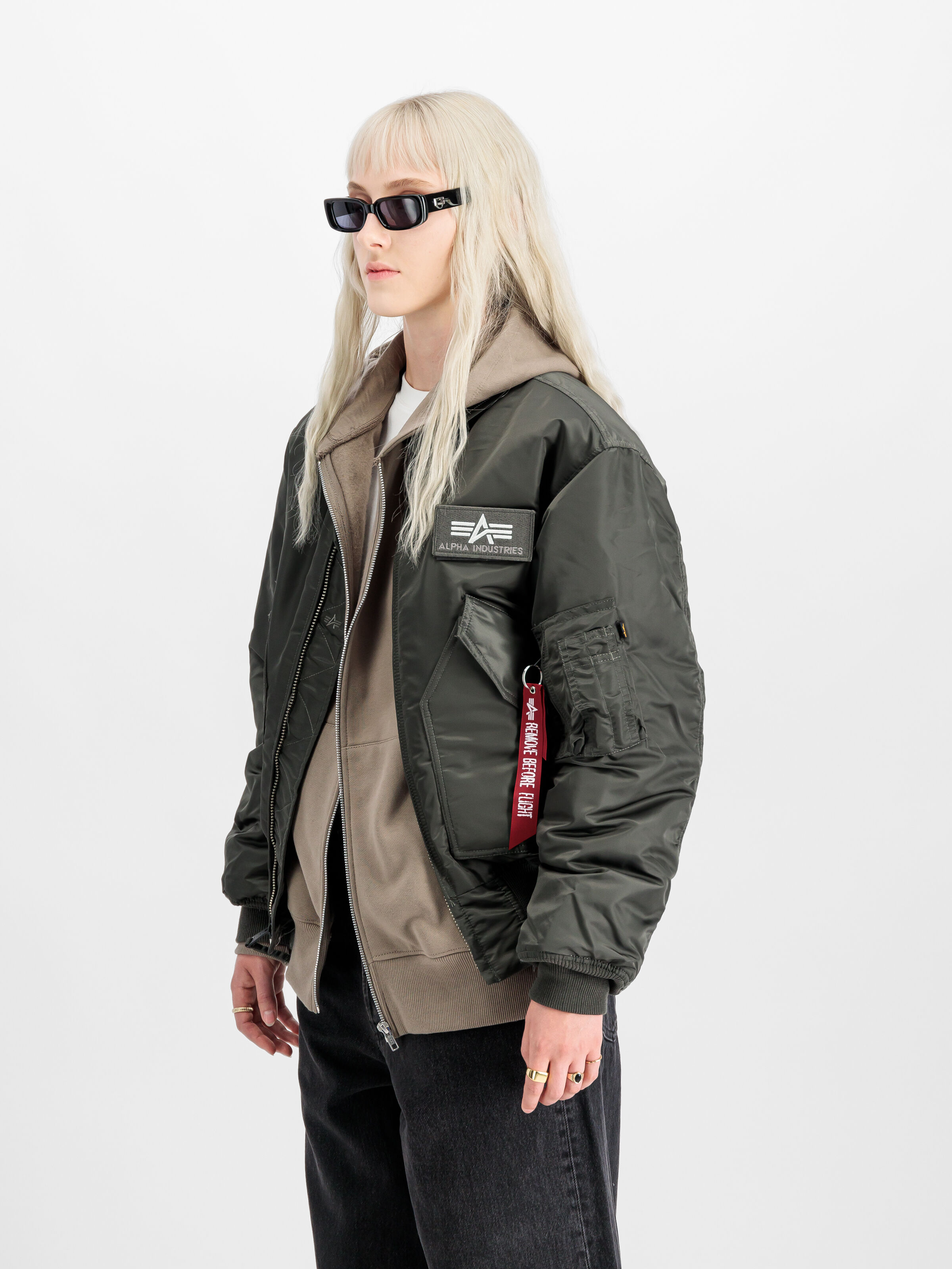 CWU-45 Heritage Bomber Jacket rep.grey 100102_04_2_model_00003_102167