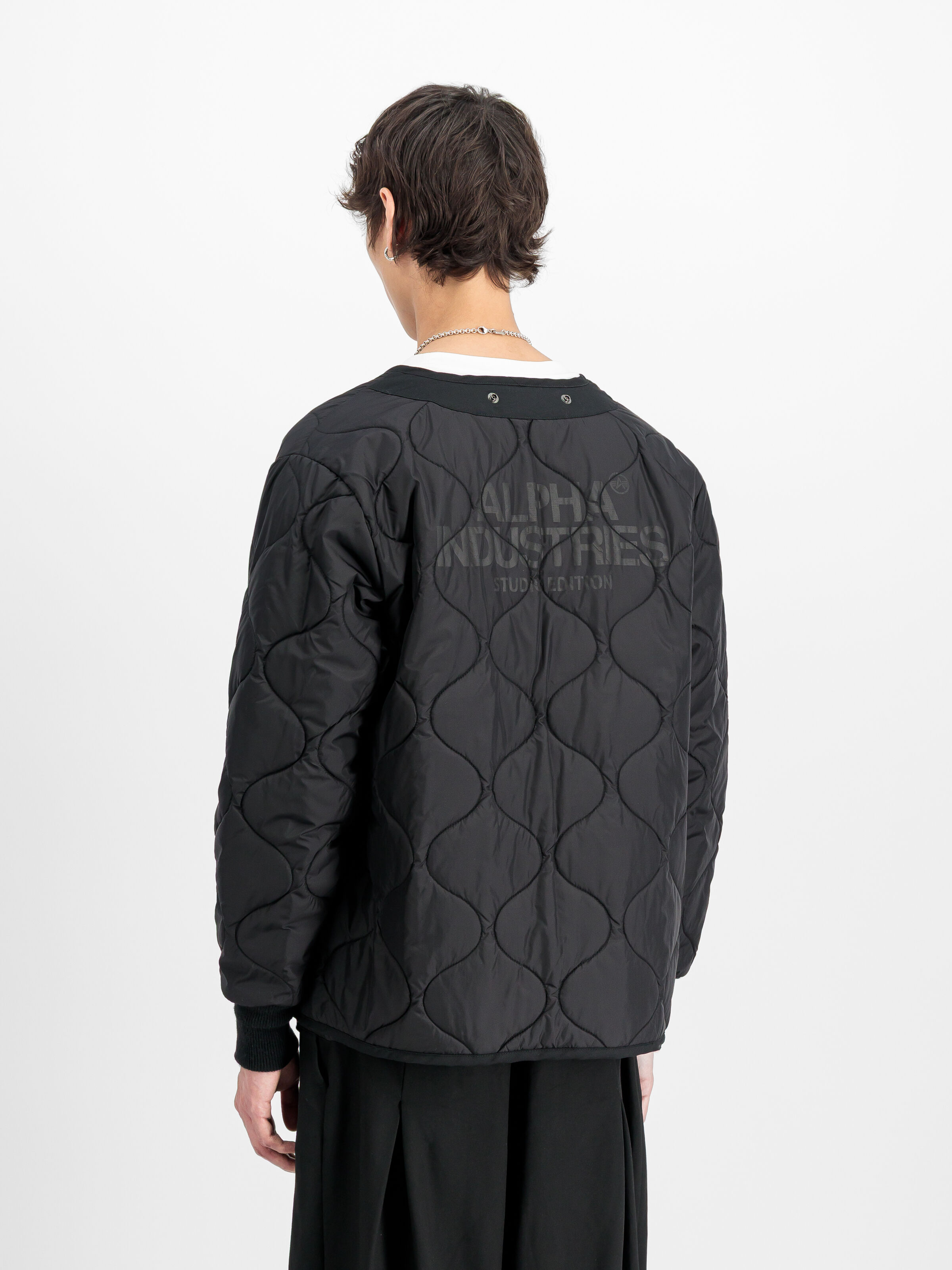 Studio Liner Outdoor Jacket black 258132_03_2_model_00003_173074