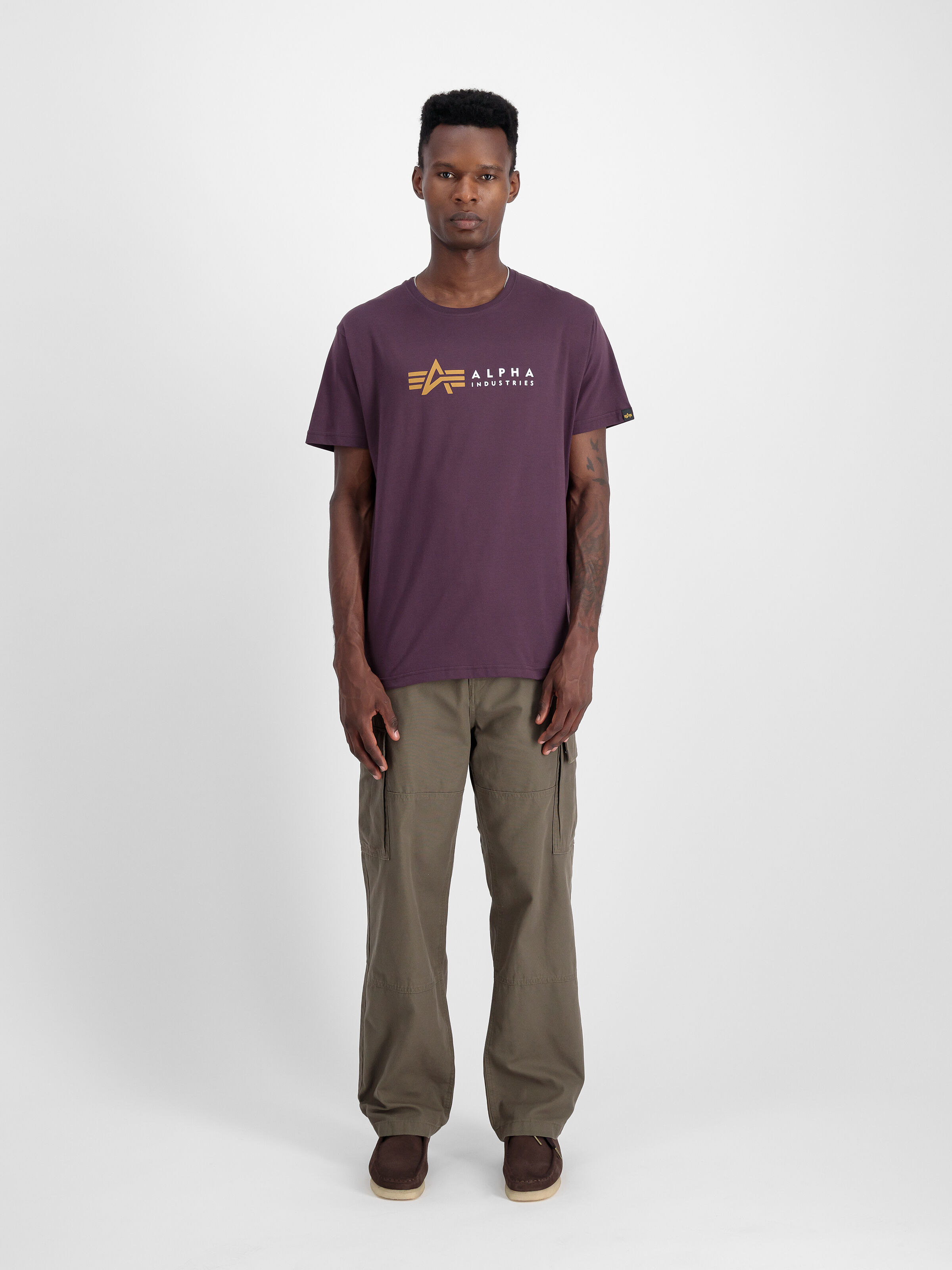 Alpha Label T-Shirt Plum 118502_719_2_model_00001_112847