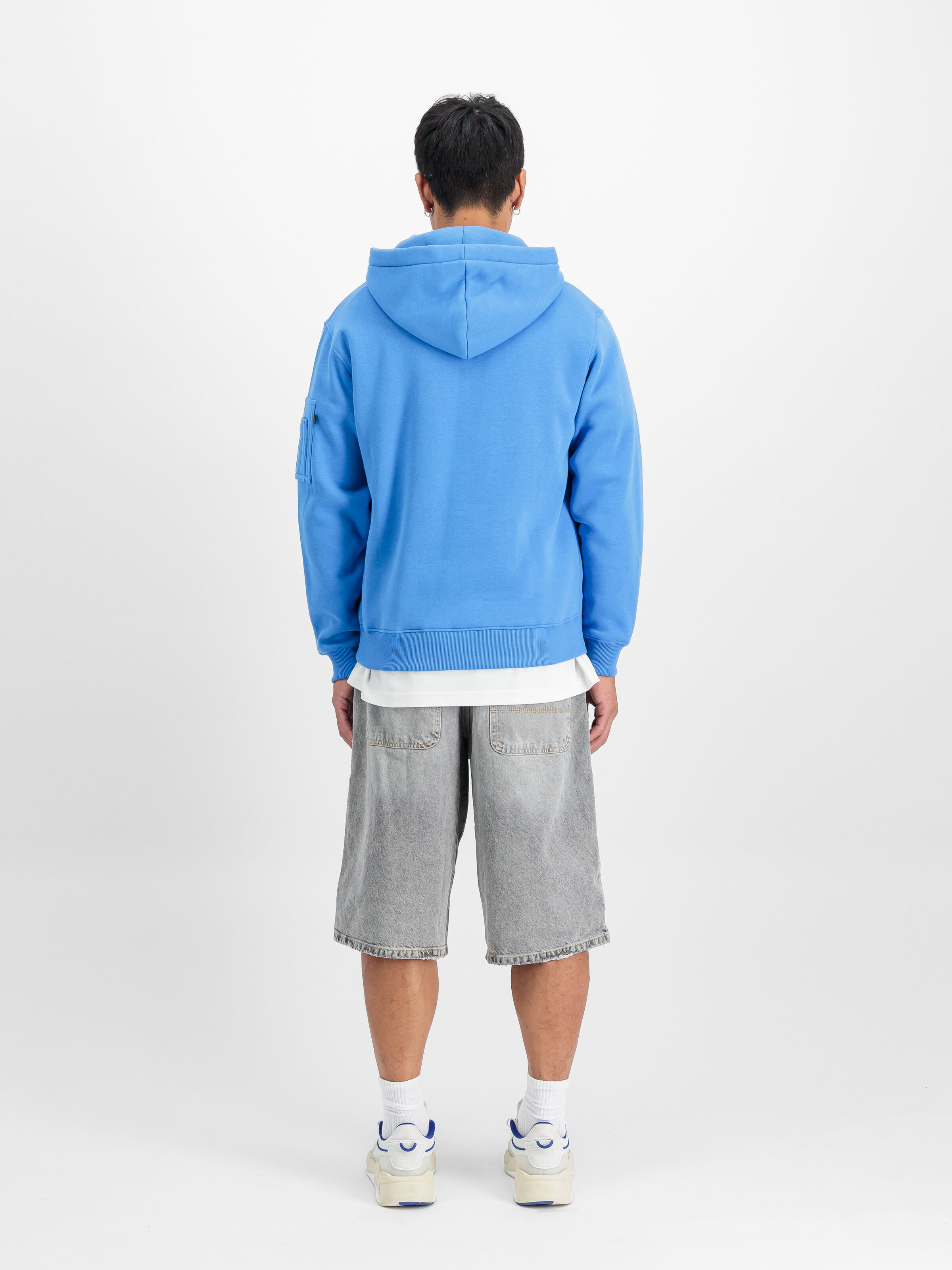 Alpha Puff Print Hoodie mediteranian blue 146338_737_2_model_00002_118410