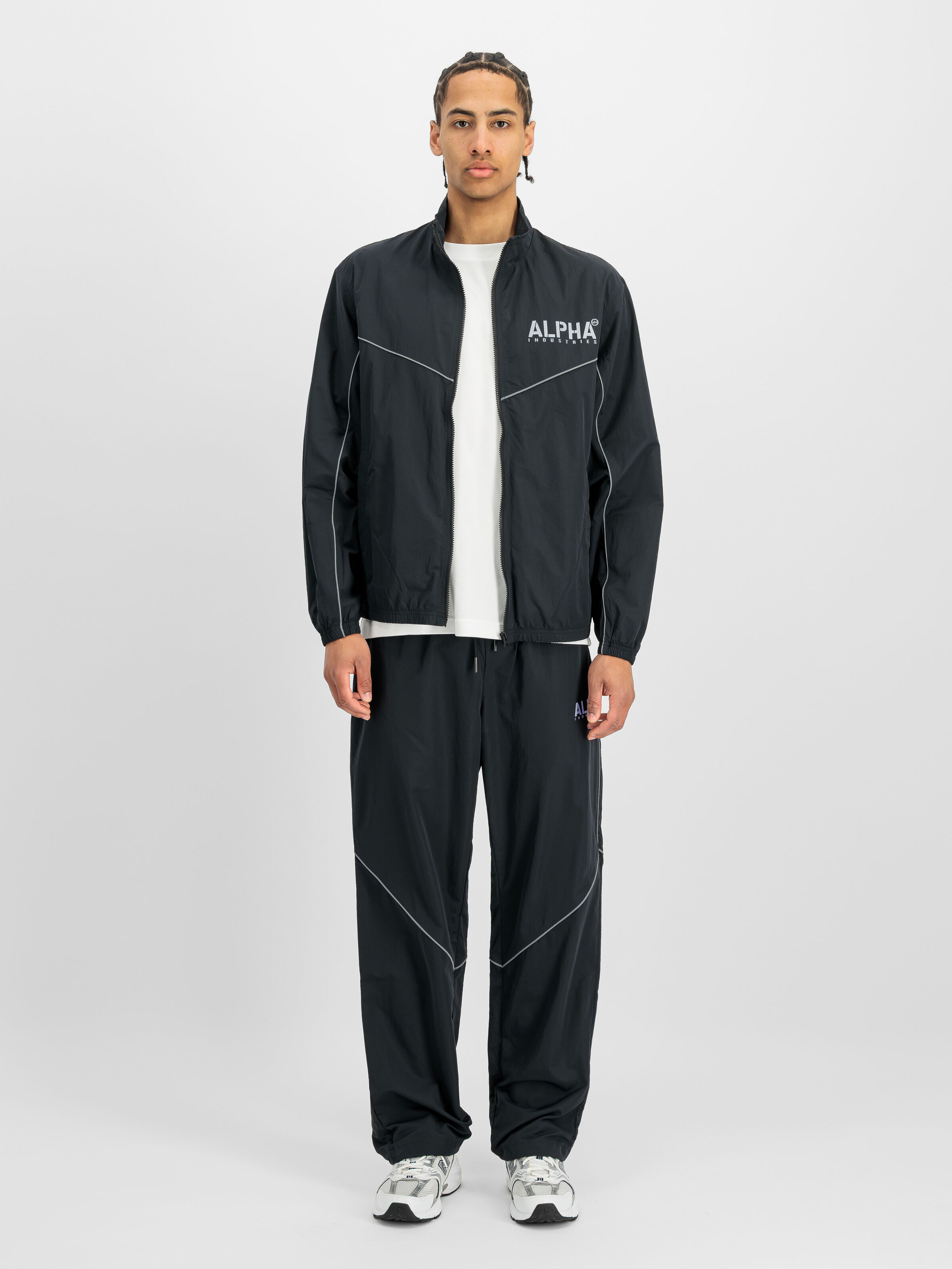 PTG Reflective Outdoor Jacket black 268156_03_2_model_00001_236012