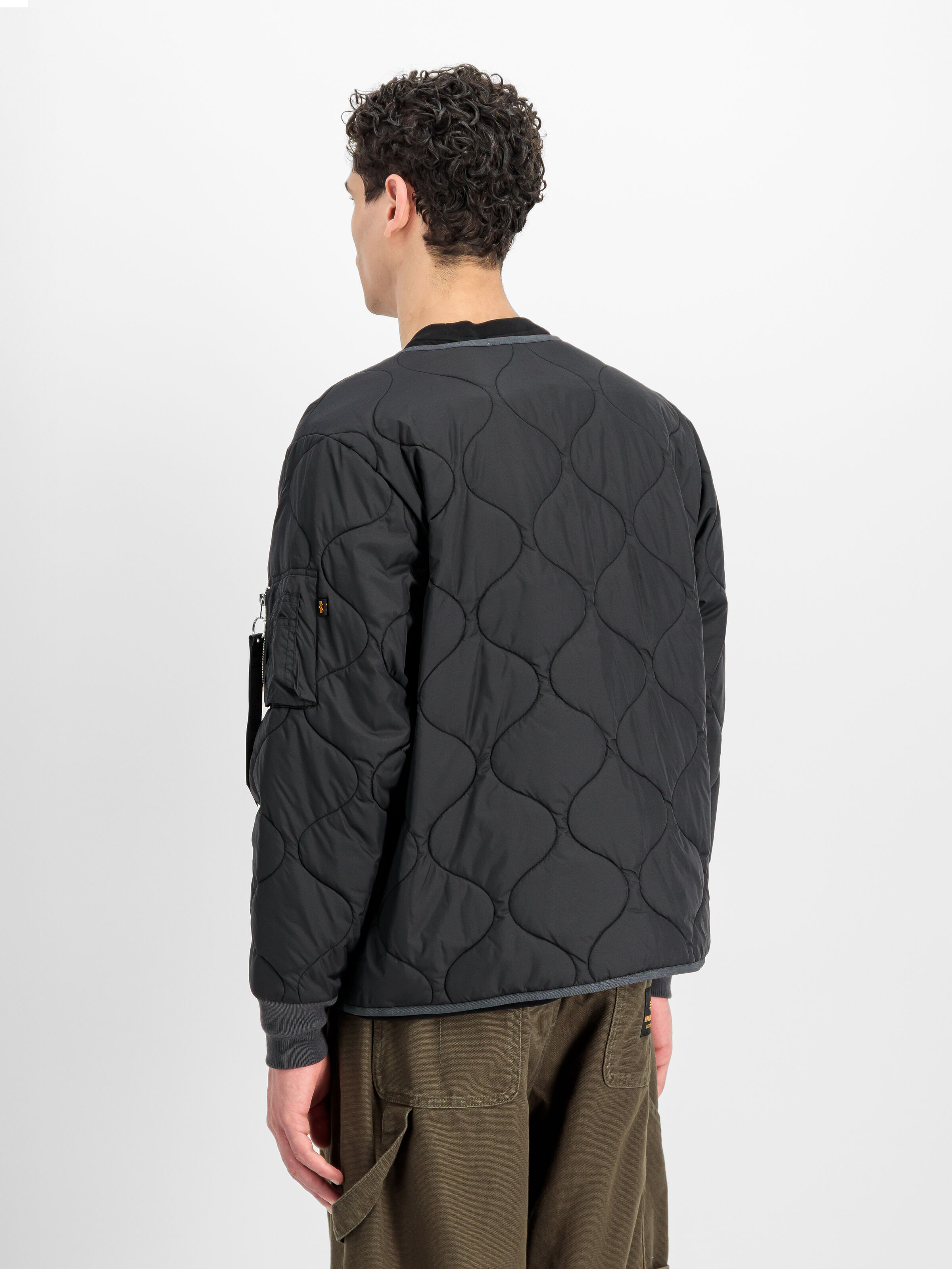 Q1 ALS Liner Loose Field Jacket black 268115_03_2_model_00003_228737