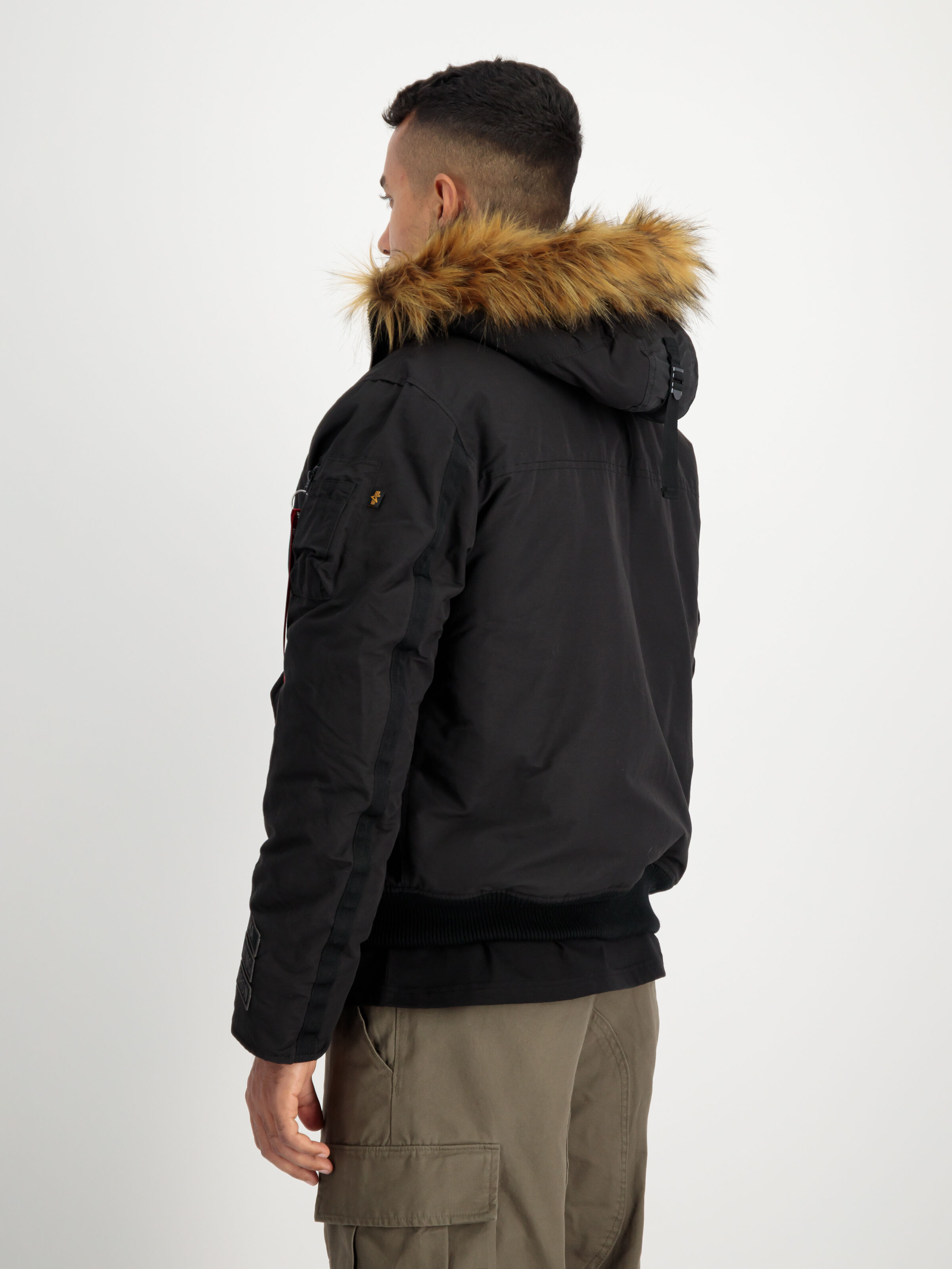 Arctic Guardians Jacket black 148129_03_2_model_00004_129440