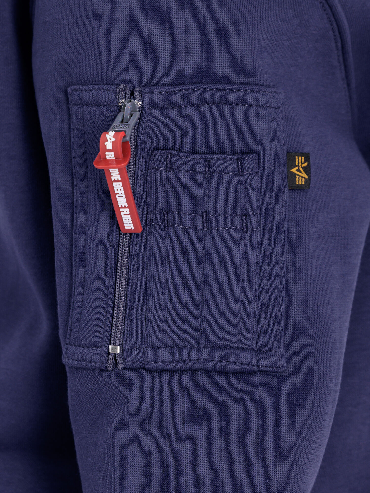118707_697_alpha_industries_alpha_label_sweater_kids_teens_00005_124014