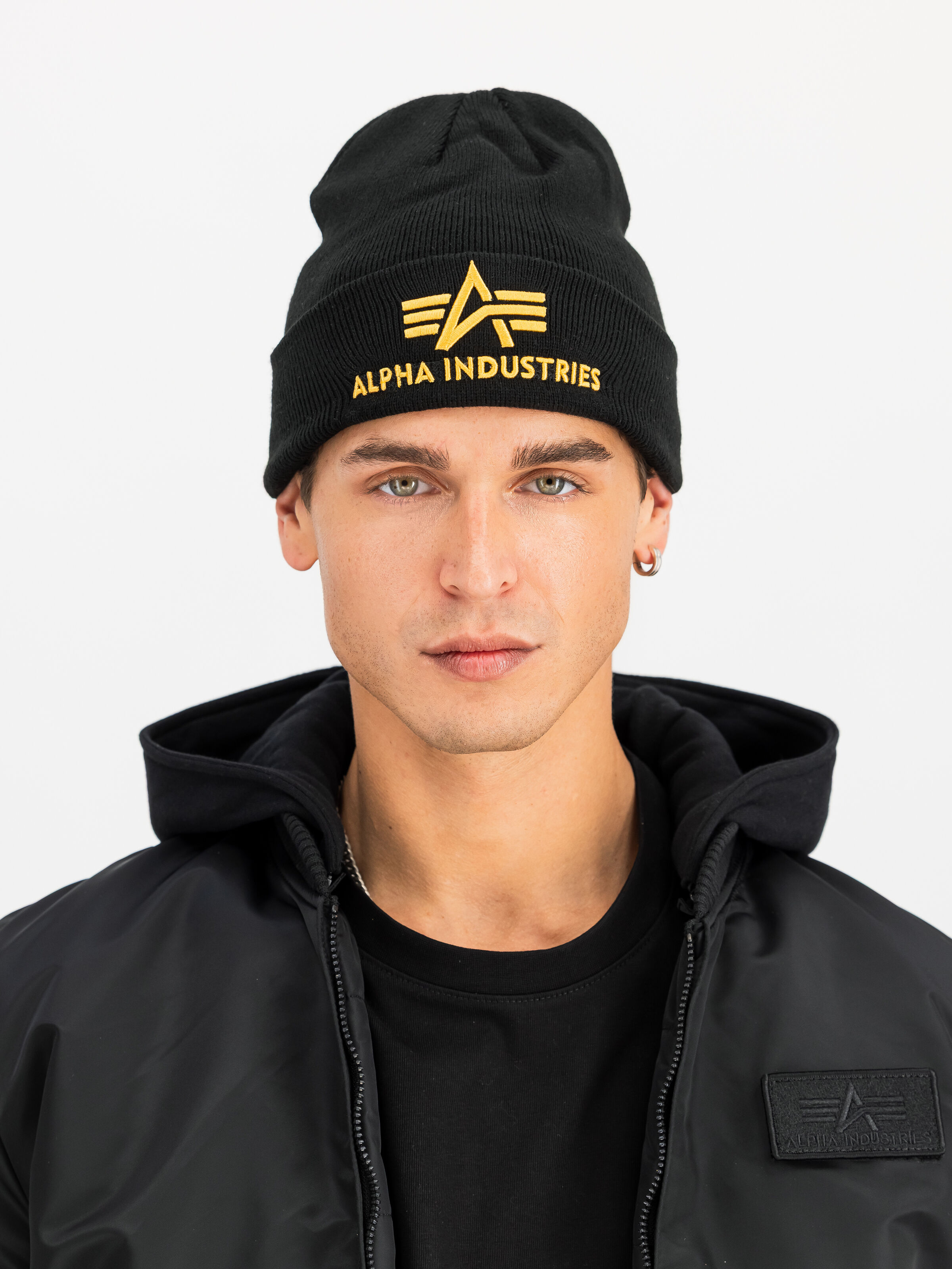 3D Beanie black/yellow gold 168910_583_2_model_00001_189857