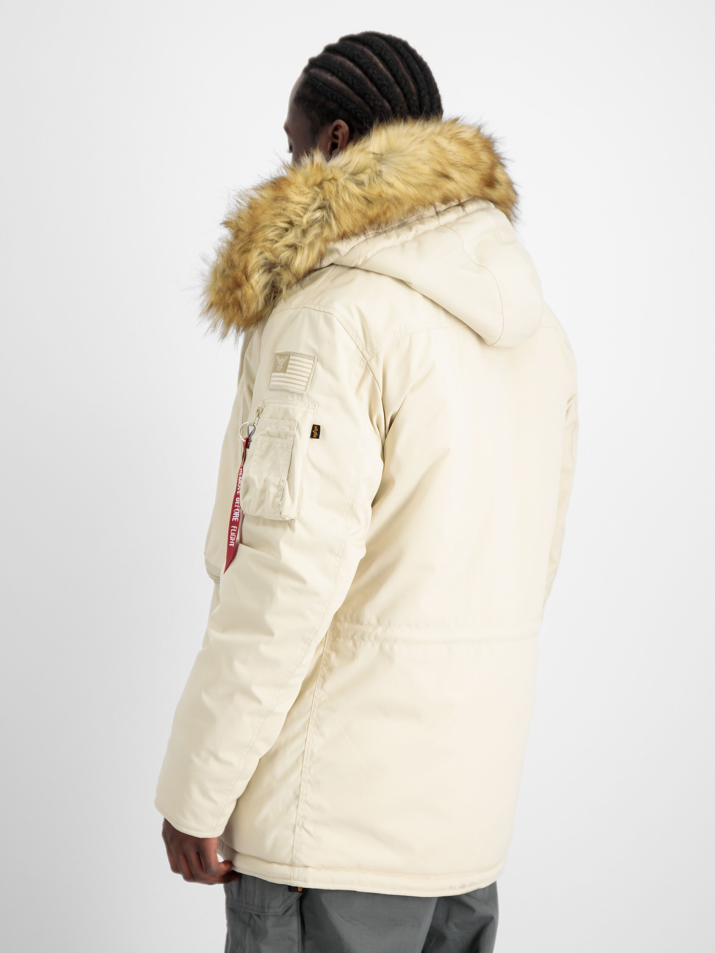 Polar Winter Jacket vintage white 123144_300_2_model_00004_129594