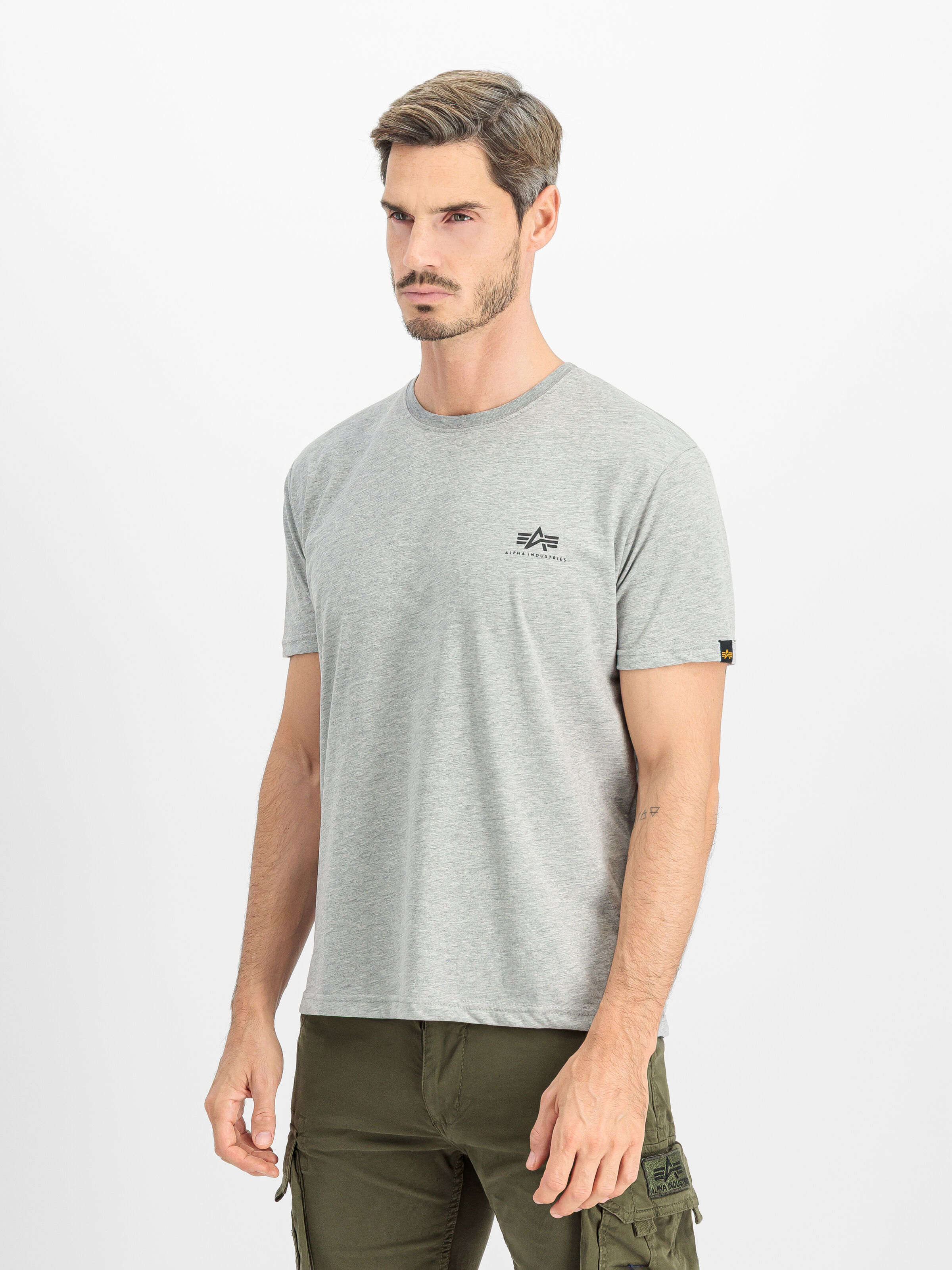 Basic Small Logo T-Shirt grey heather 188505_17_2_model_00002_213663