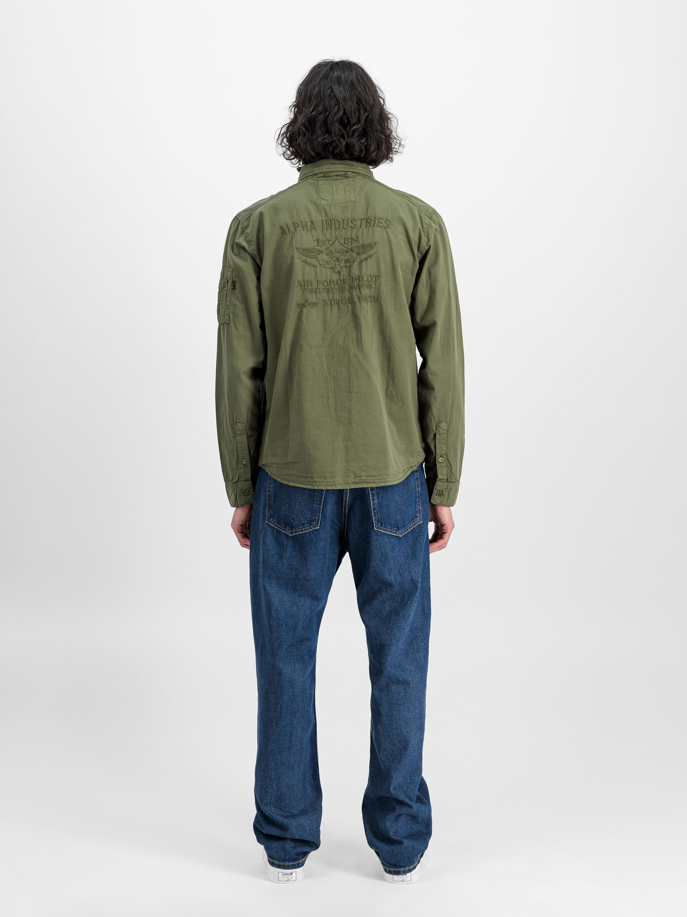 Air Force Embroidery Shirt dark olive 138422_142_2_model_00002_128951