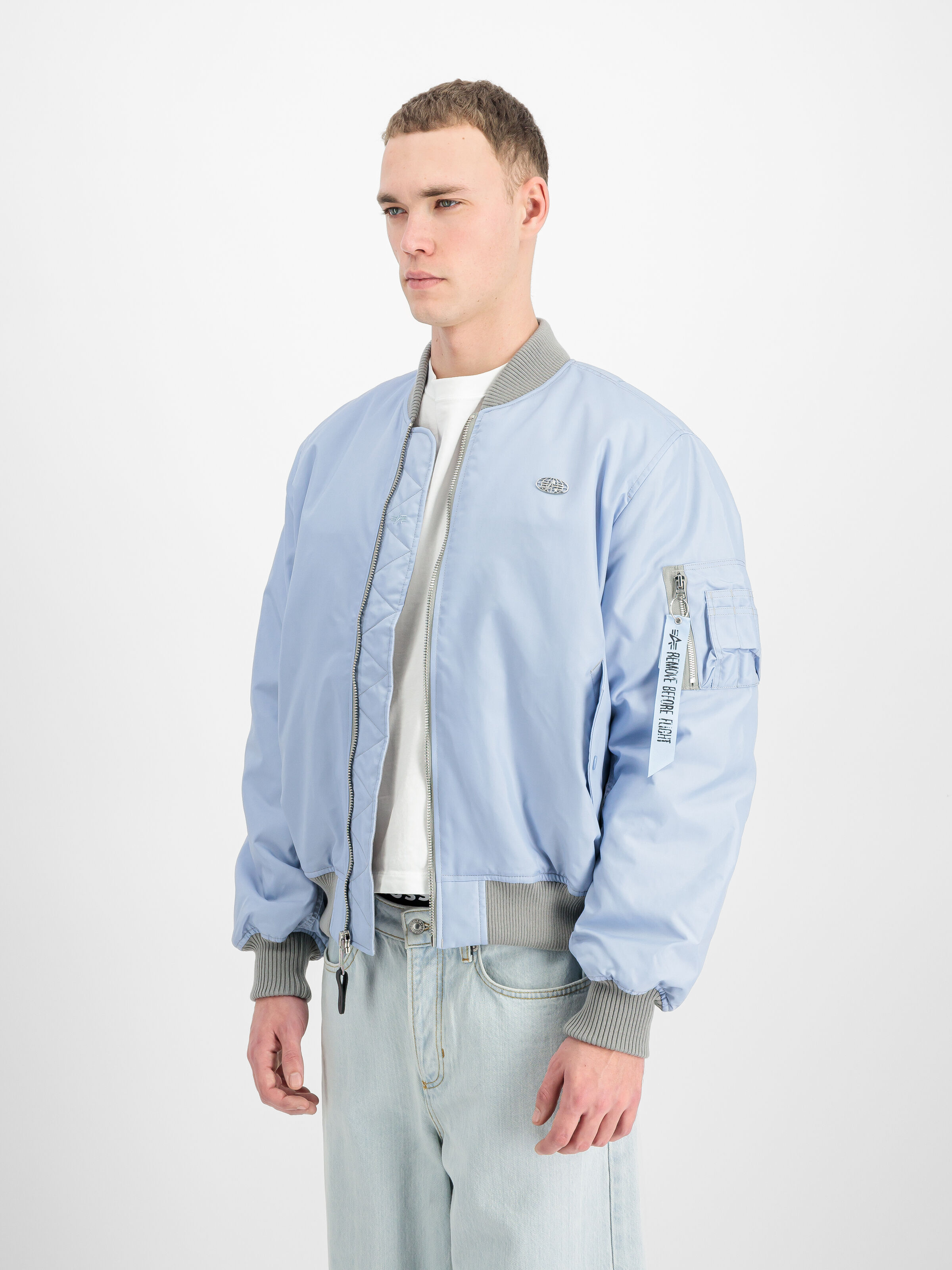 World Logo MA-1 Bomber Jacket artic blue 266102_40_2_model_00002_219254