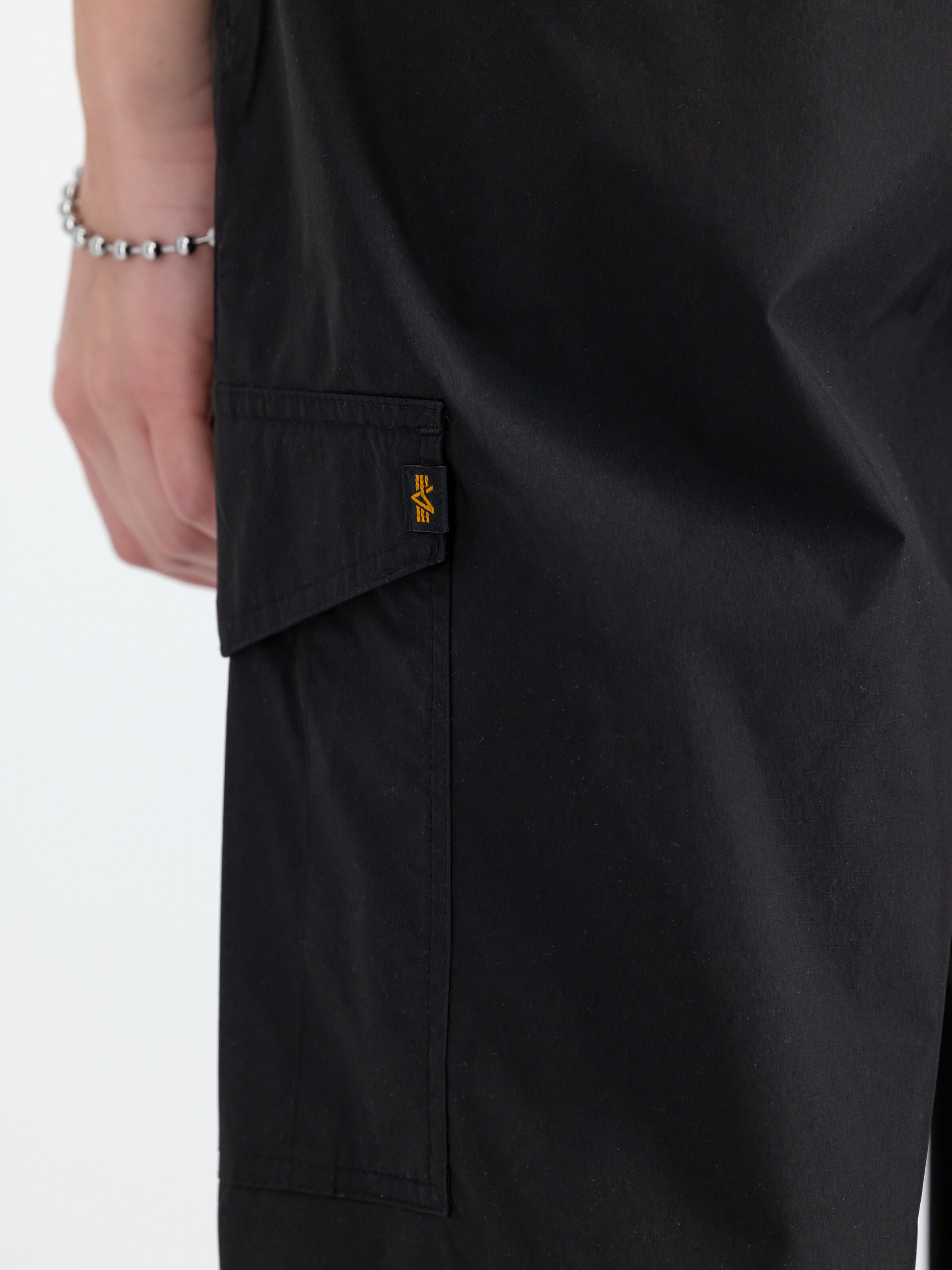 Nylon Pant Women black 136025_03_3_detail_00002_154031