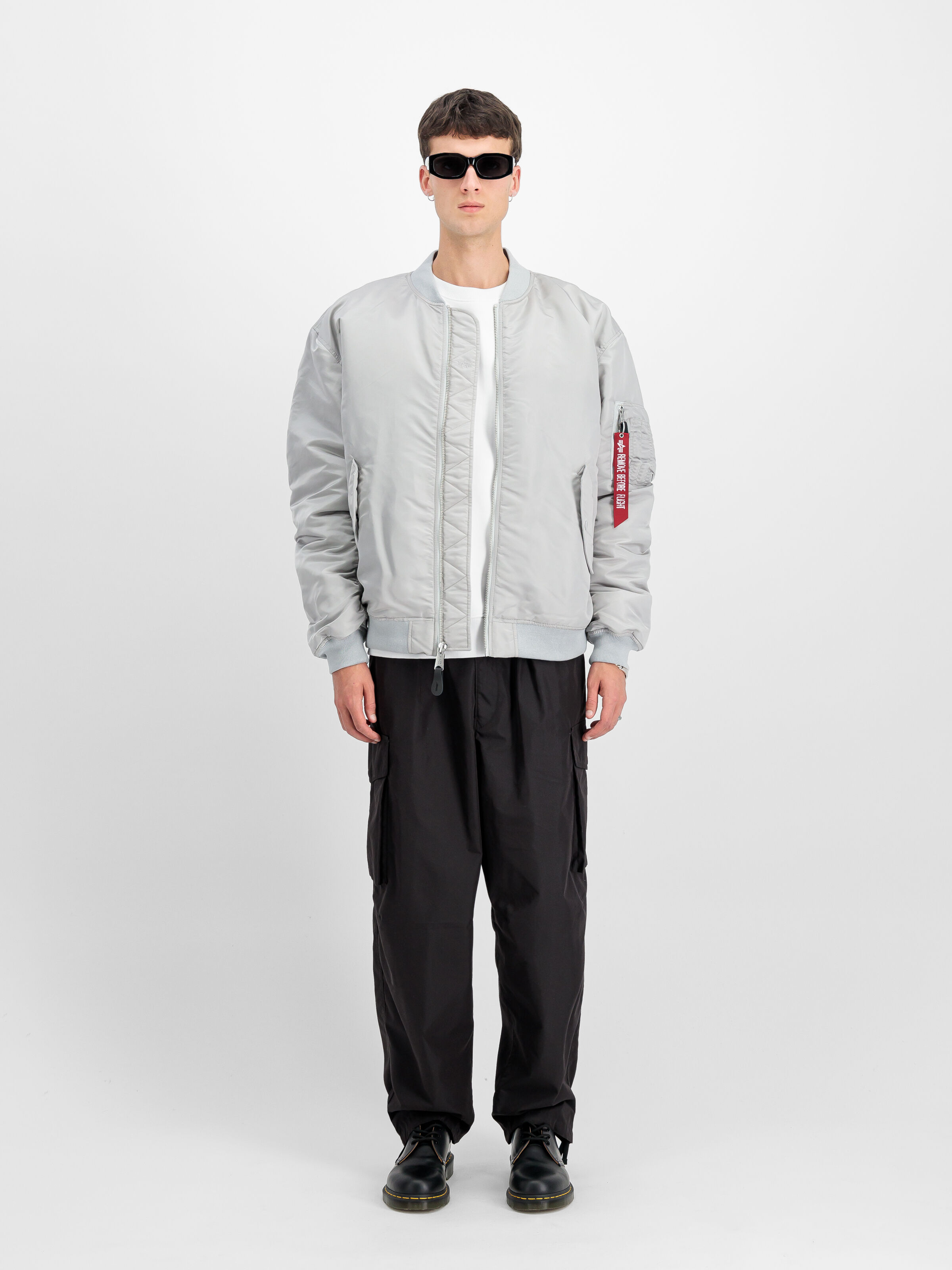 MA-1 CS Bomber Jacket pastel grey 136136_666_2_model_00001_122314