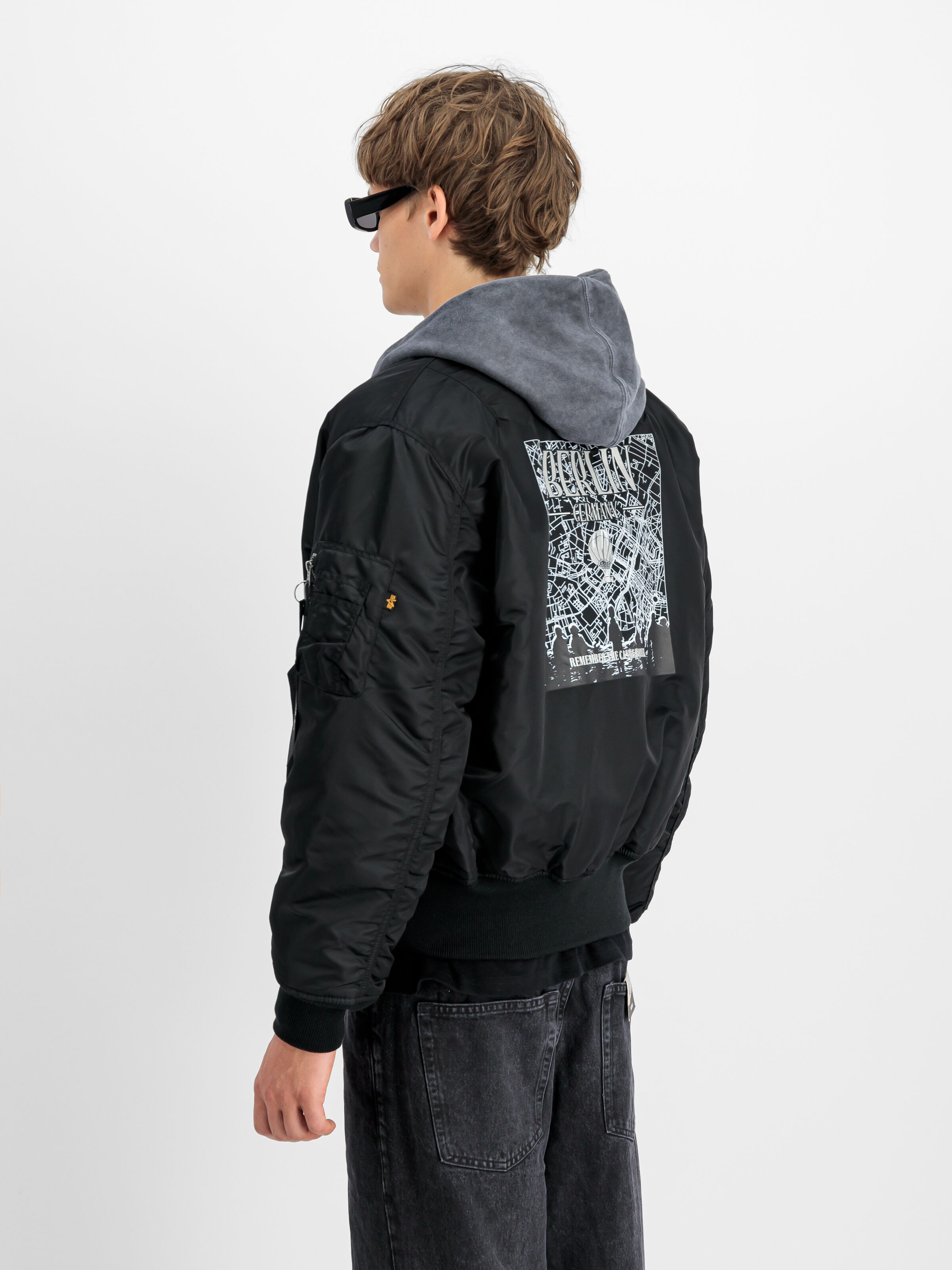 MA-1 Berlin Candy Bomber Jacket black 148141_03_2_model_00004_107632