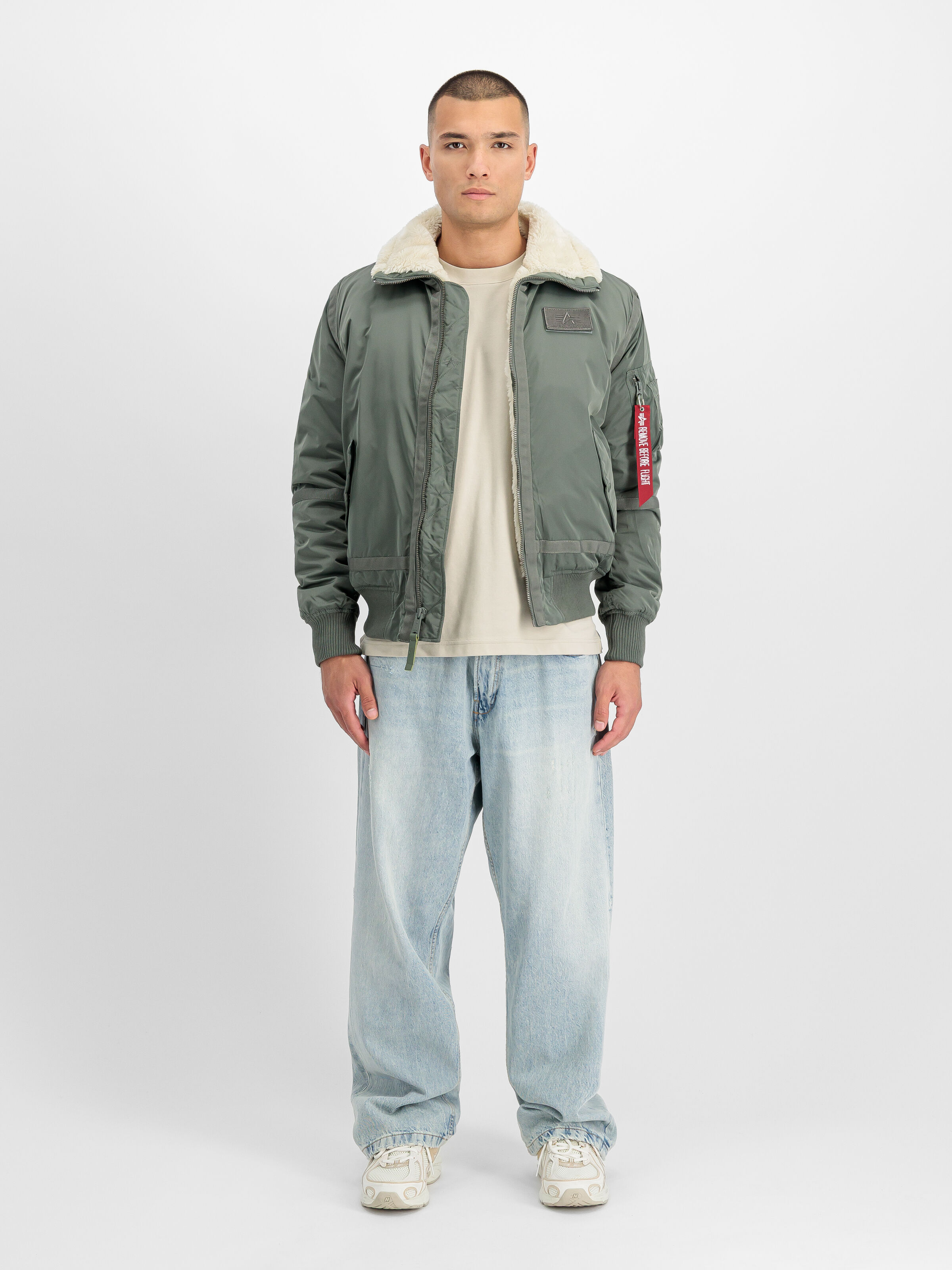 B-15 III TT Two Tone Bomber Jacket vintage green 198122_432_2_model_00001_214908