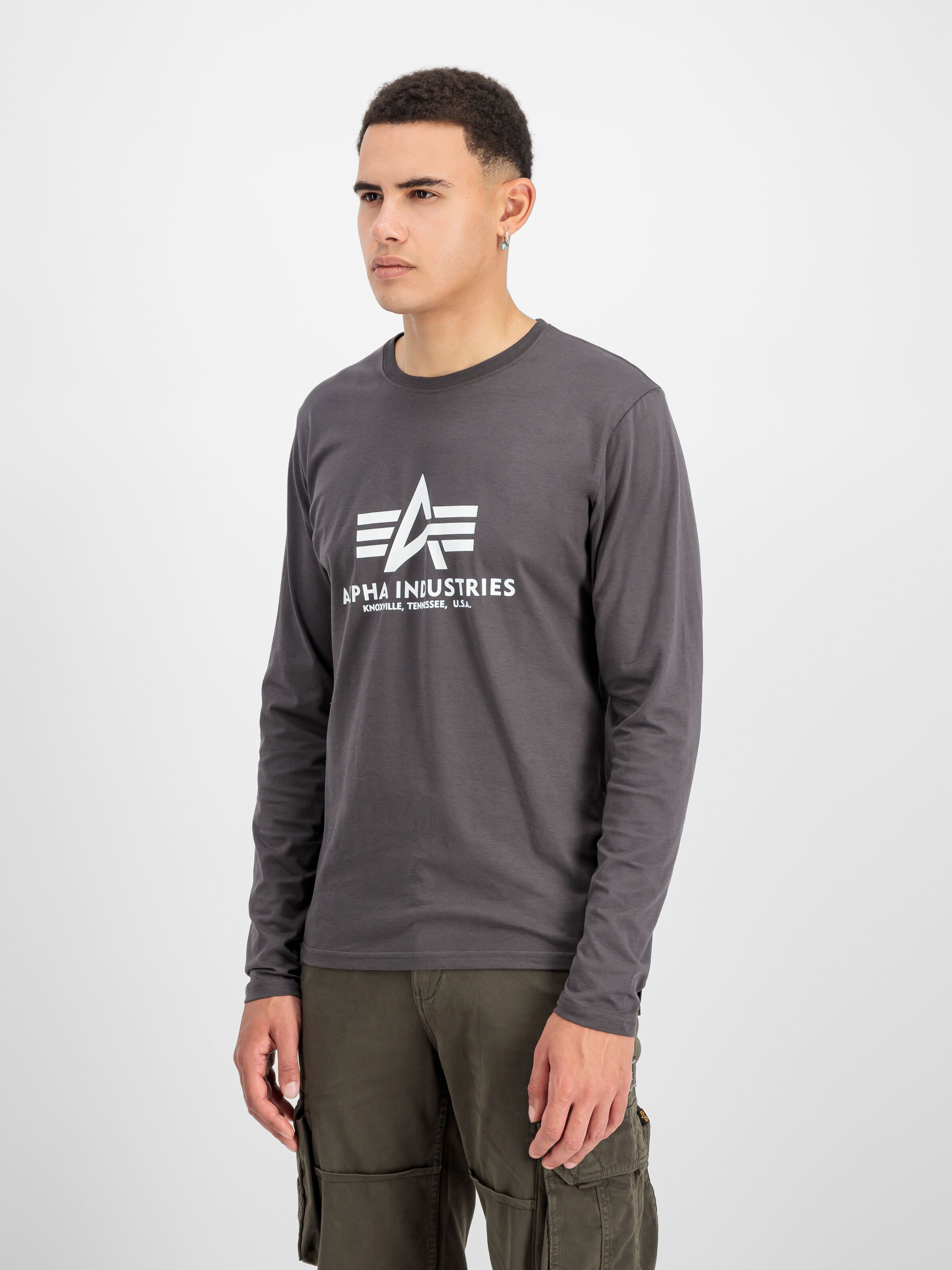 Basic Big Logo Longsleeve vintage grey 100510_684_2_model_00002_185444