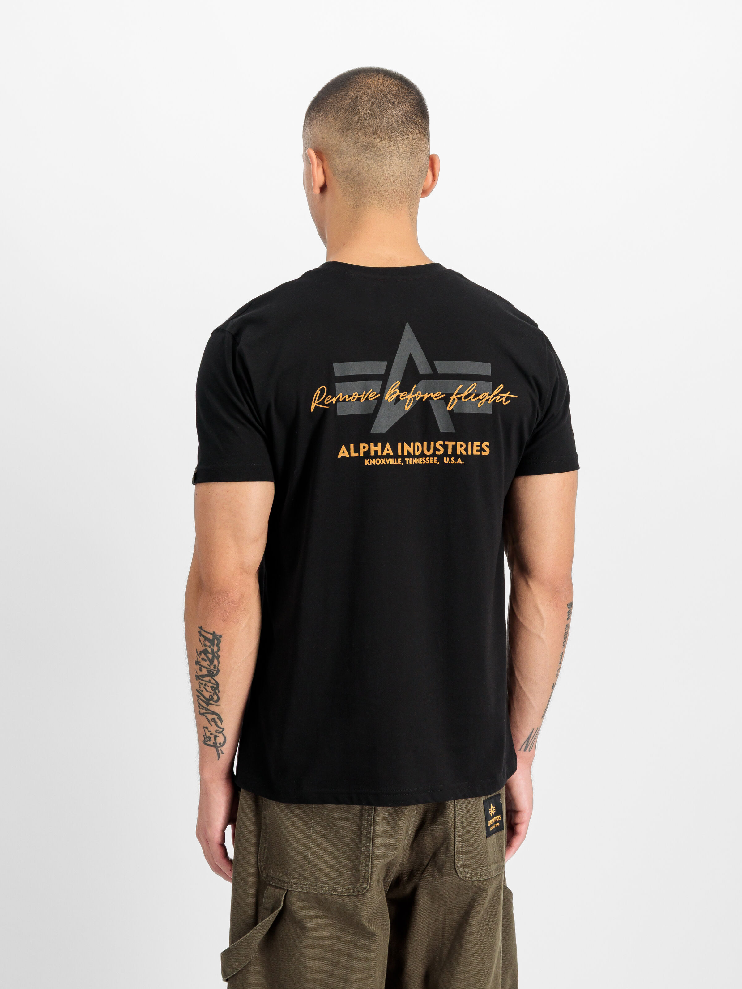 Tonal Logo Print T-Shirt black 266525_03_2_model_00003_213923
