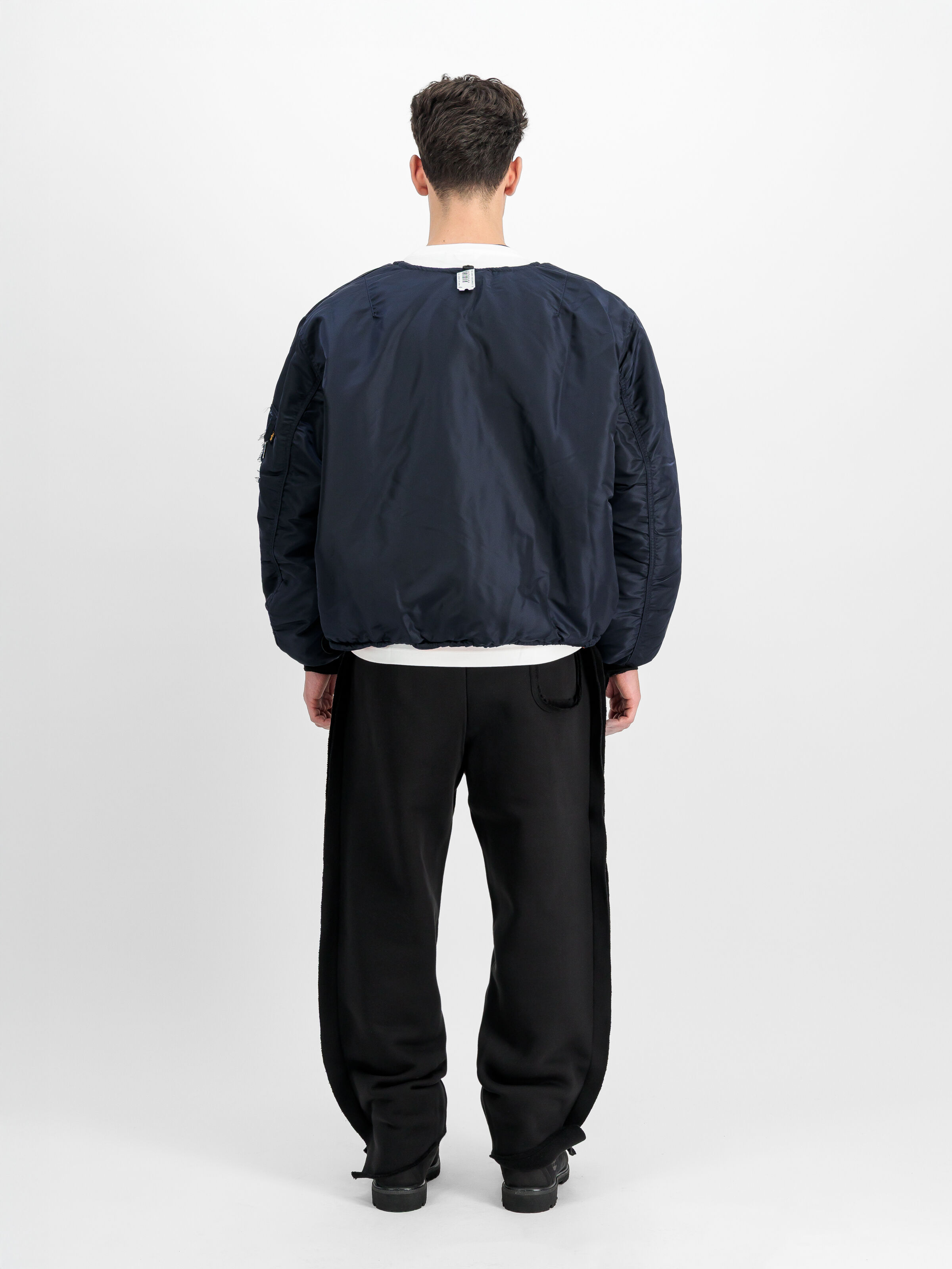 ALPHA x PROTOTYPES Toggle Bomber Jacket navy 258165_02_2_model_00002_224001