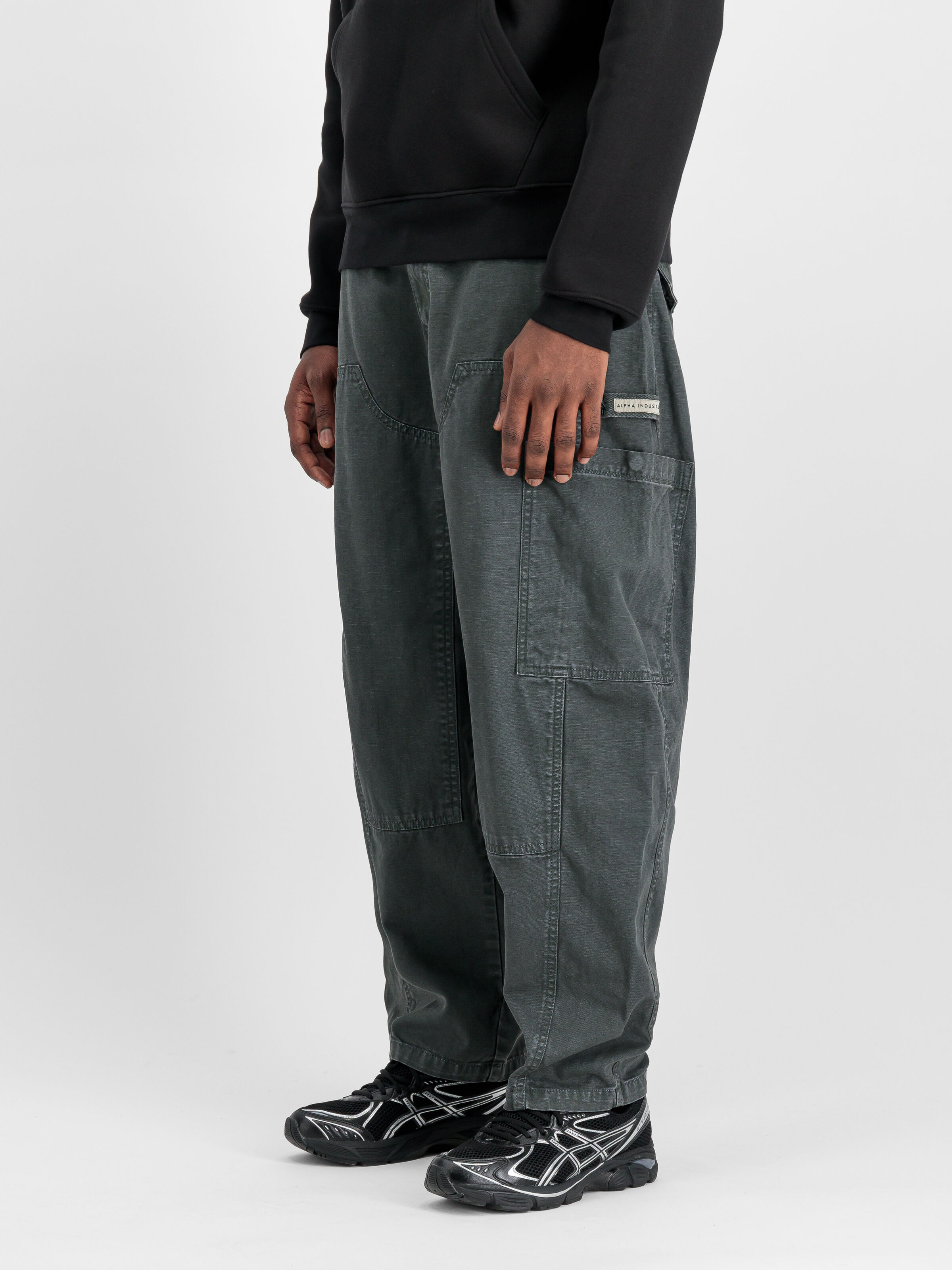 Workwear Deck Pant vintage grey 258207_684_2_model_00002_164664.jpg