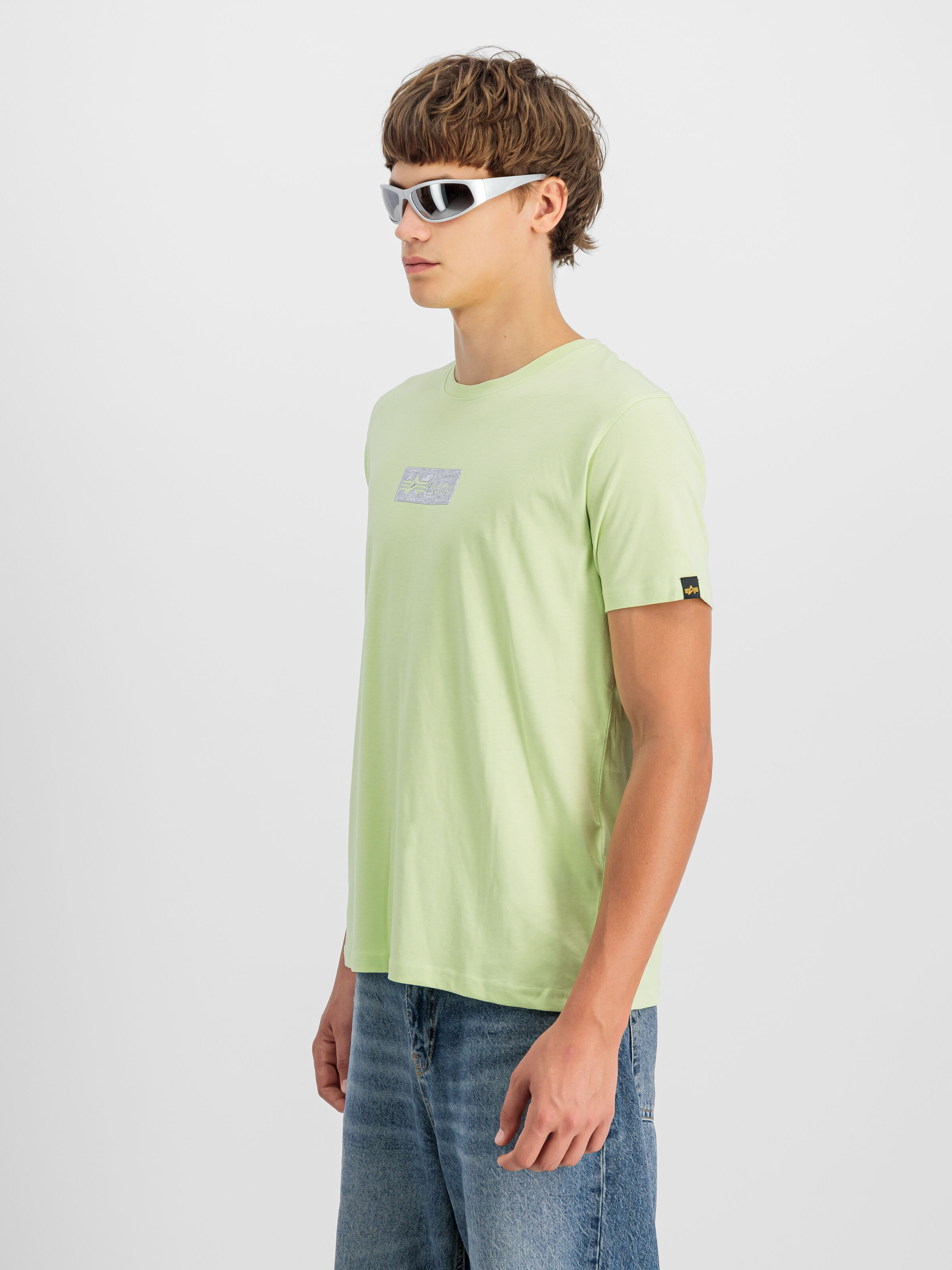 Metal Plate T-Shirt Arctic Lime 148514_722_2_model_00003_107141