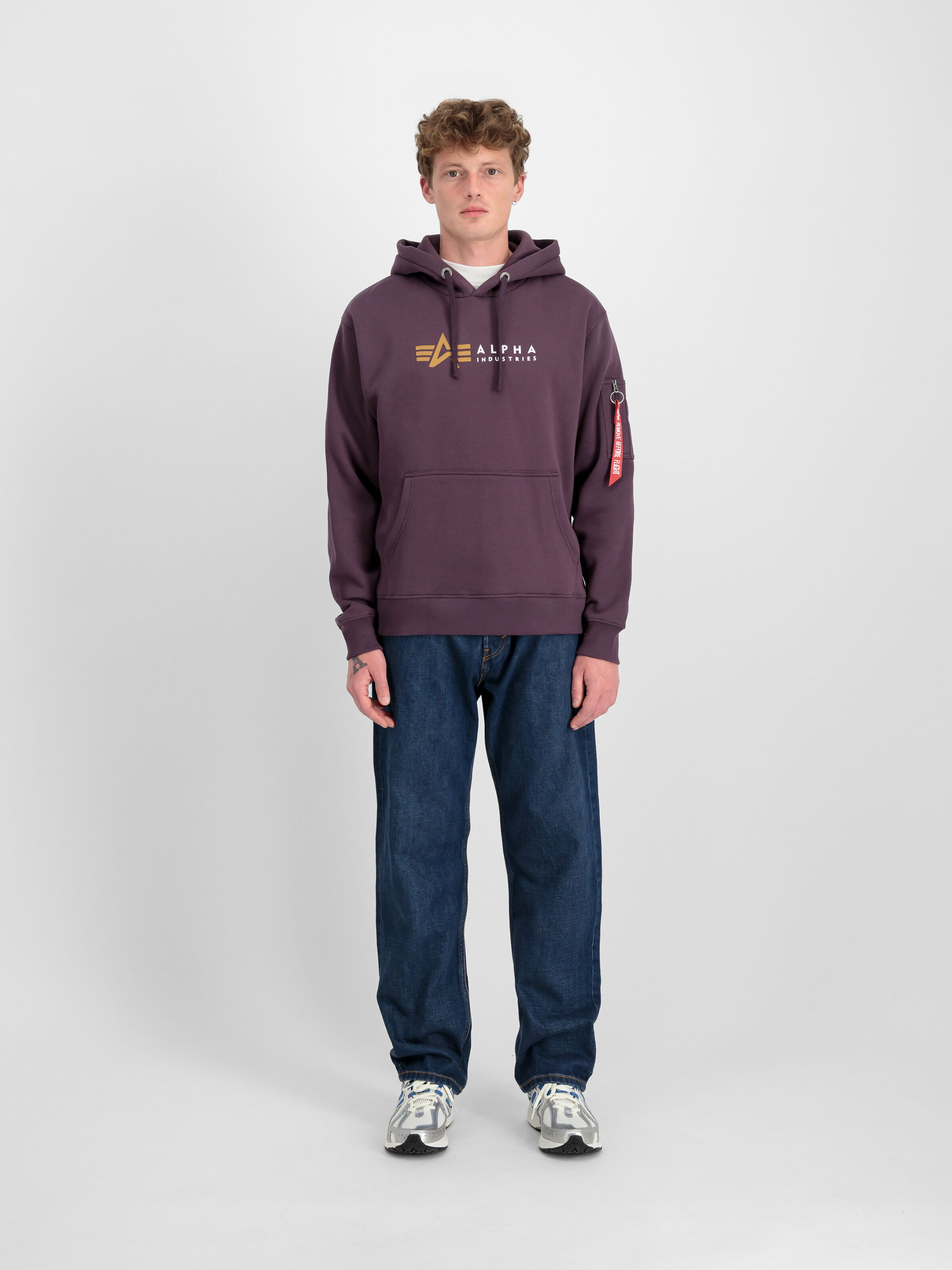 Alpha Label Hoodie Plum 118331_719_2_model_00001_129526