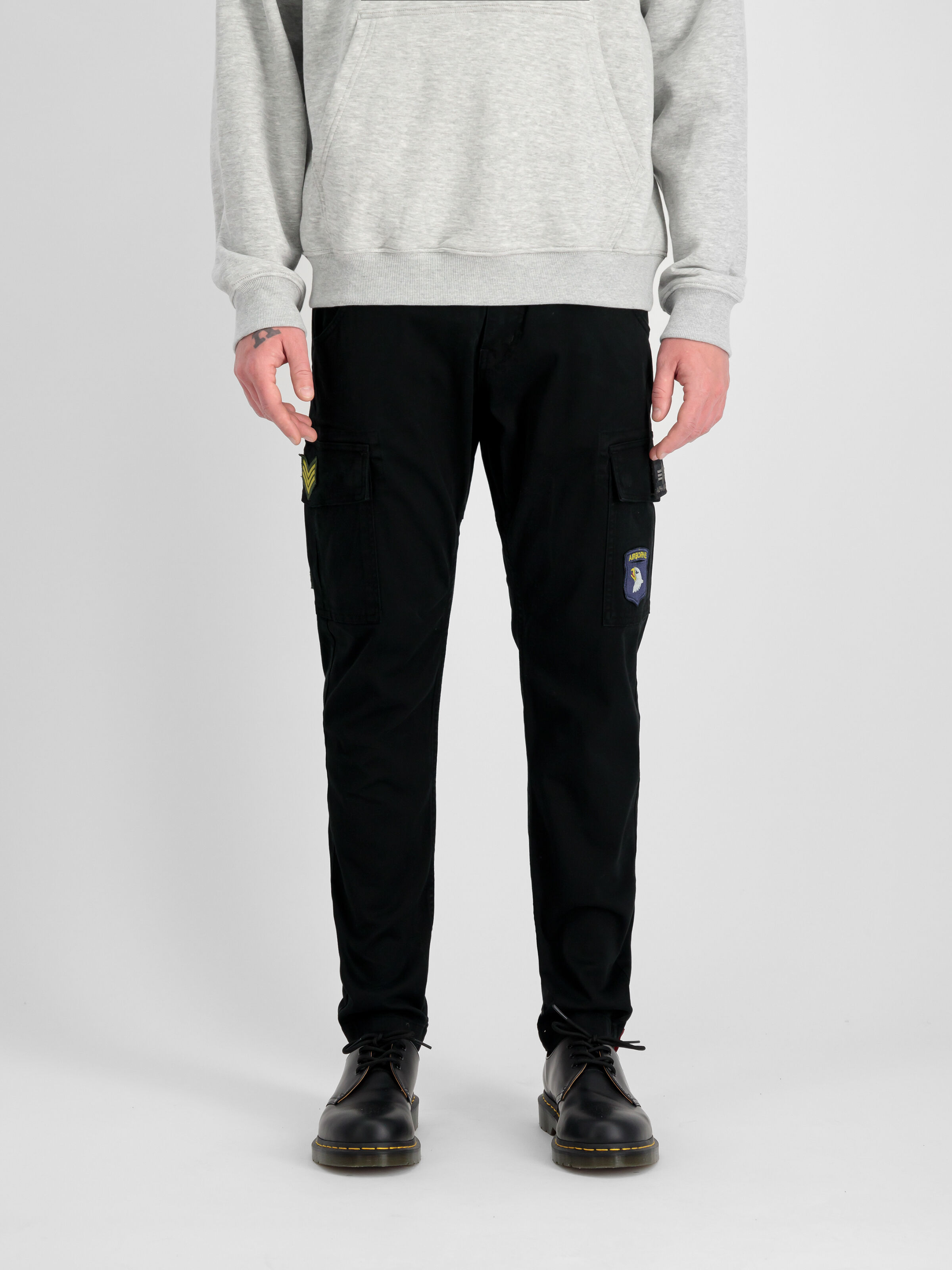 Petrol Patch Pant black 178207_03_2_model_00003_97662.jpg