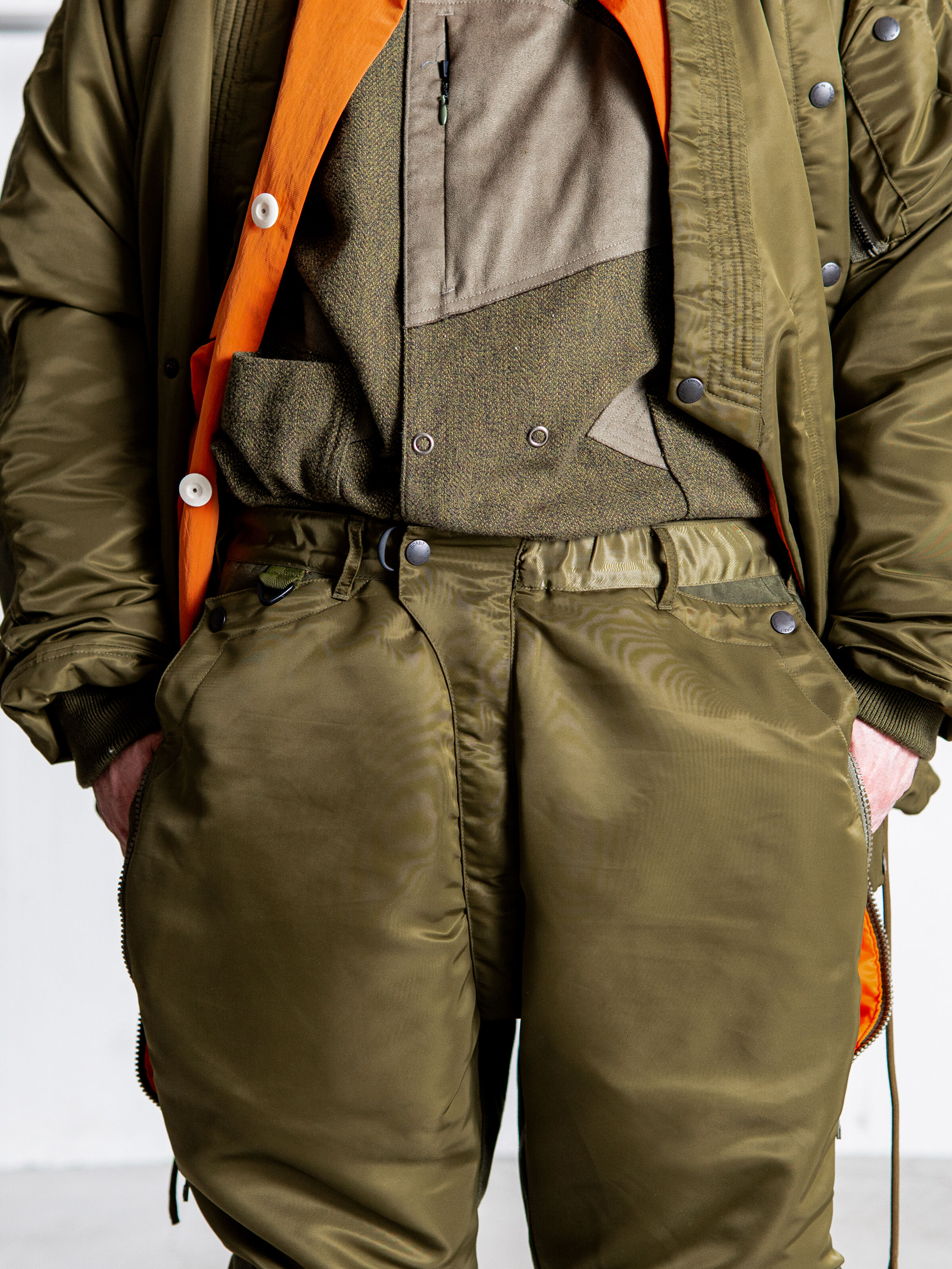 ALPHA x NORBIT Side Opening Padding Samue Pant khaki 258124_13_3_detail_00003_208775