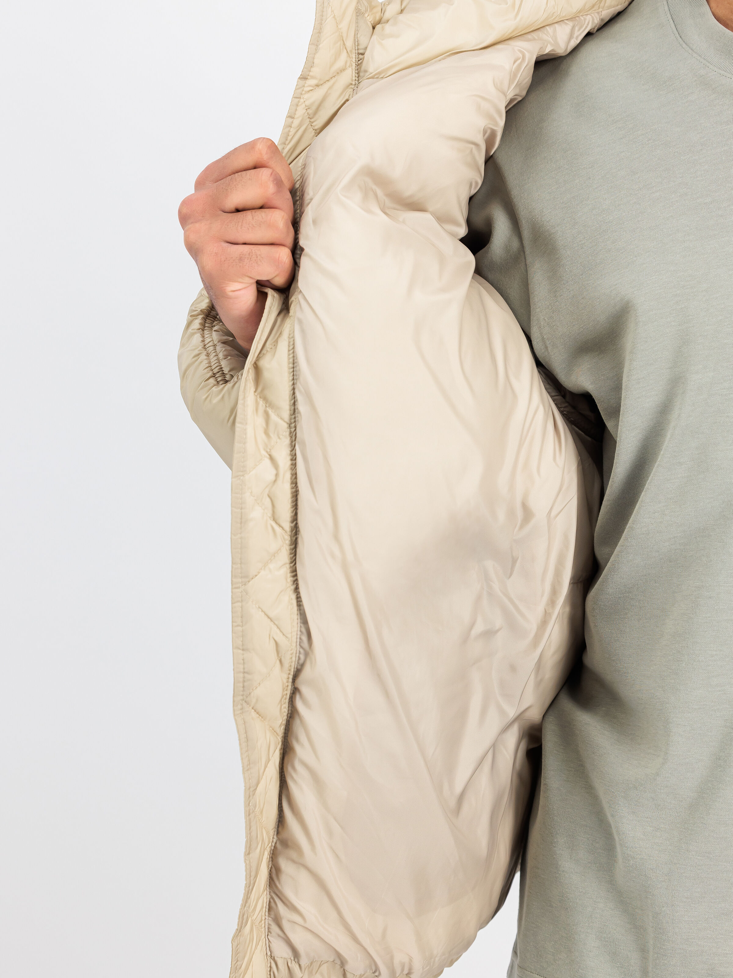 Cloud Puffer Bomber Winter Jacket organic beige 148130_627_3_detail_00001_164366