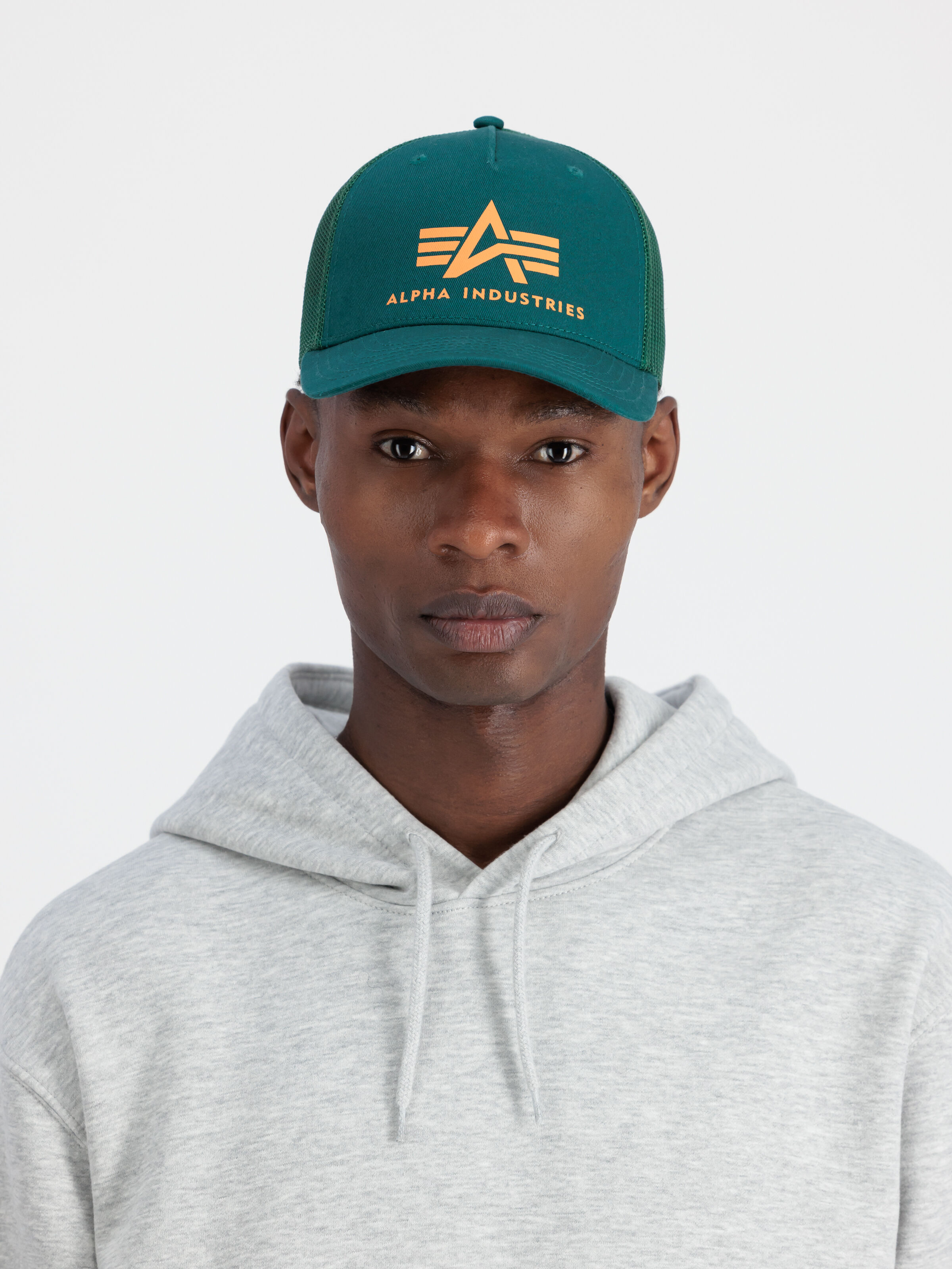 Basic Trucker Cap Force Green 186902_720_2_model_00001_97410