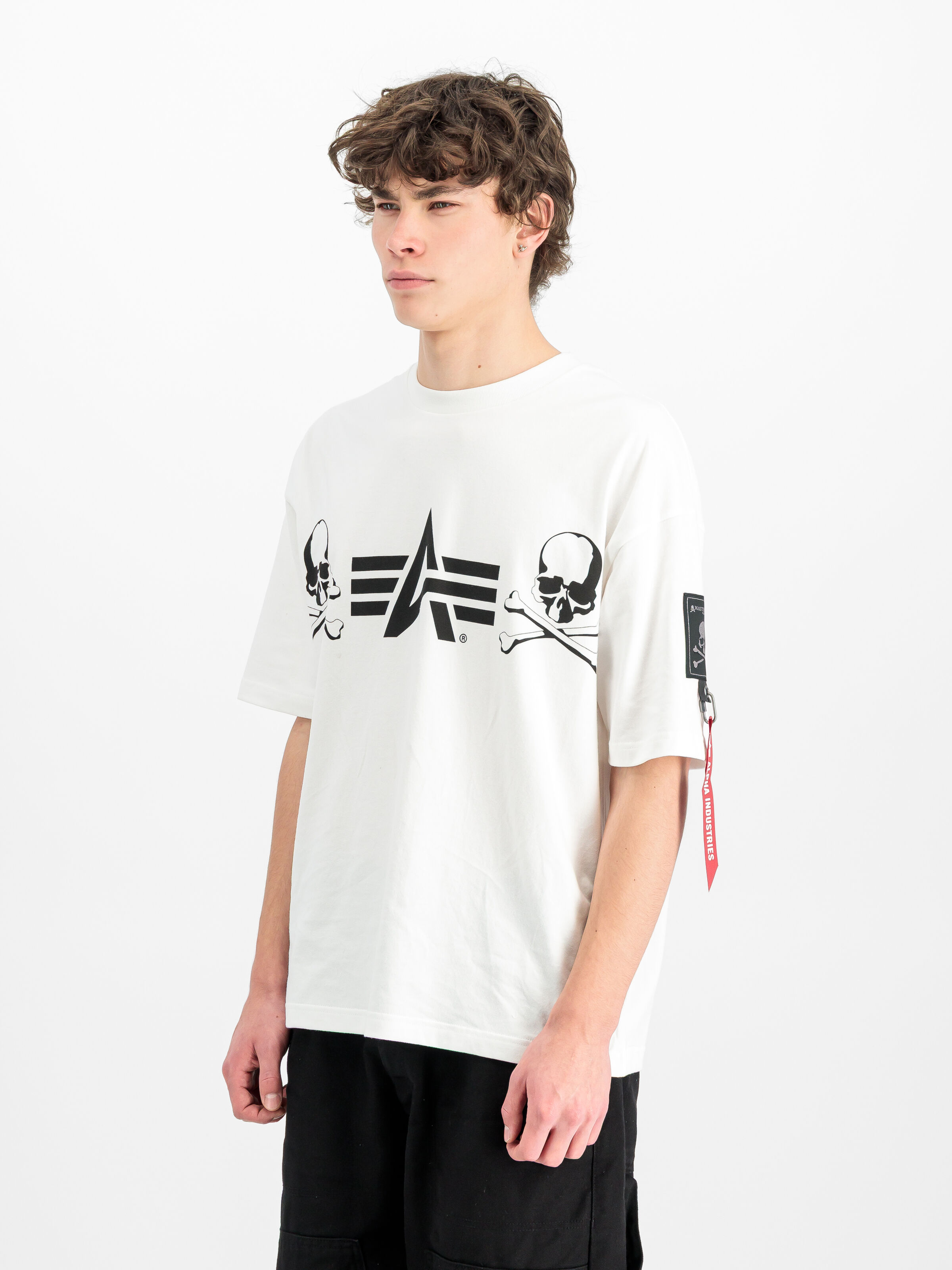ALPHA x MASTERMIND Graphic Logo T-Shirt white 258021_09_2_model_00002_215790