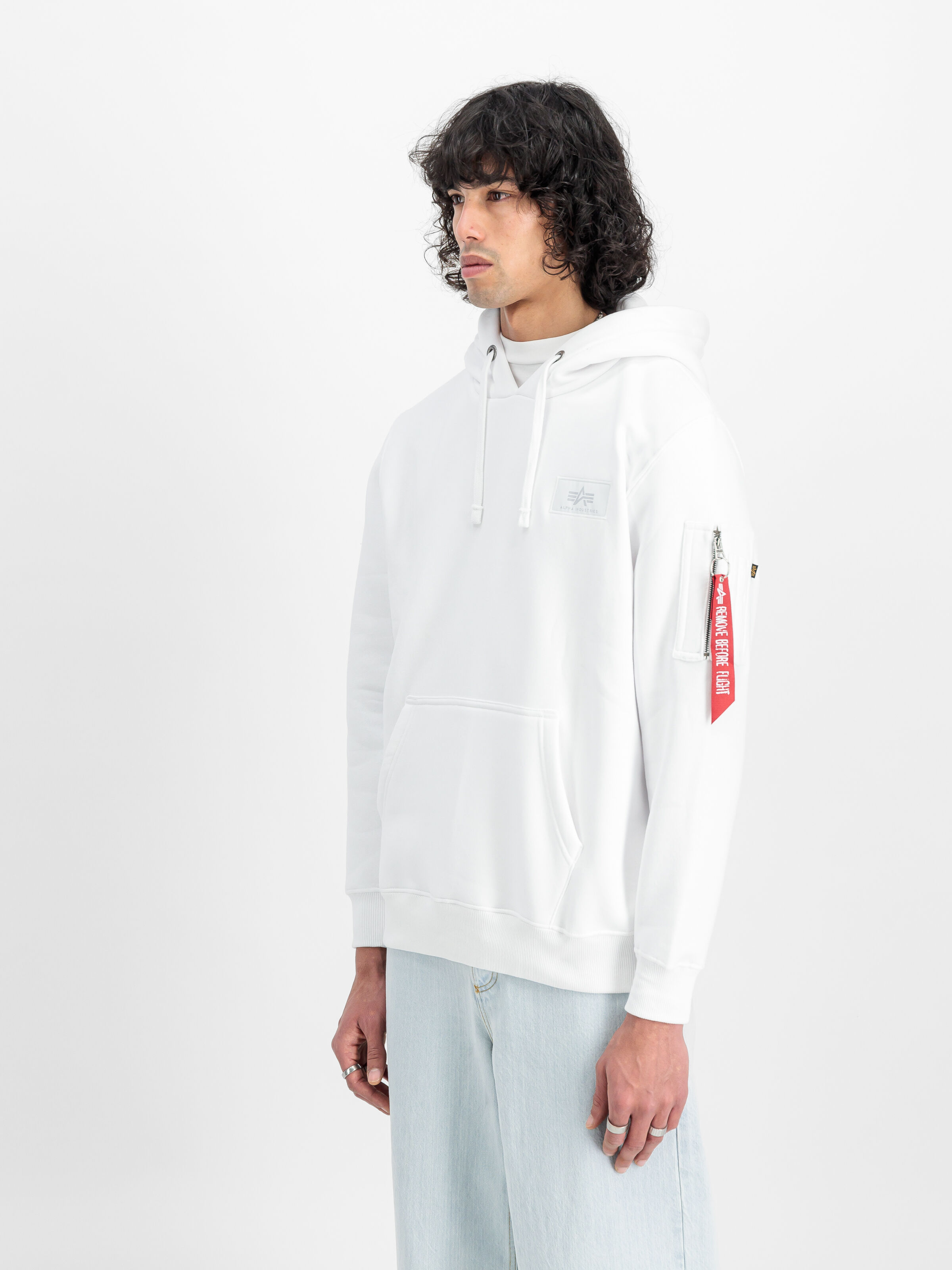 Backprint Hoodie white 178318_09_2_model_00003_128228