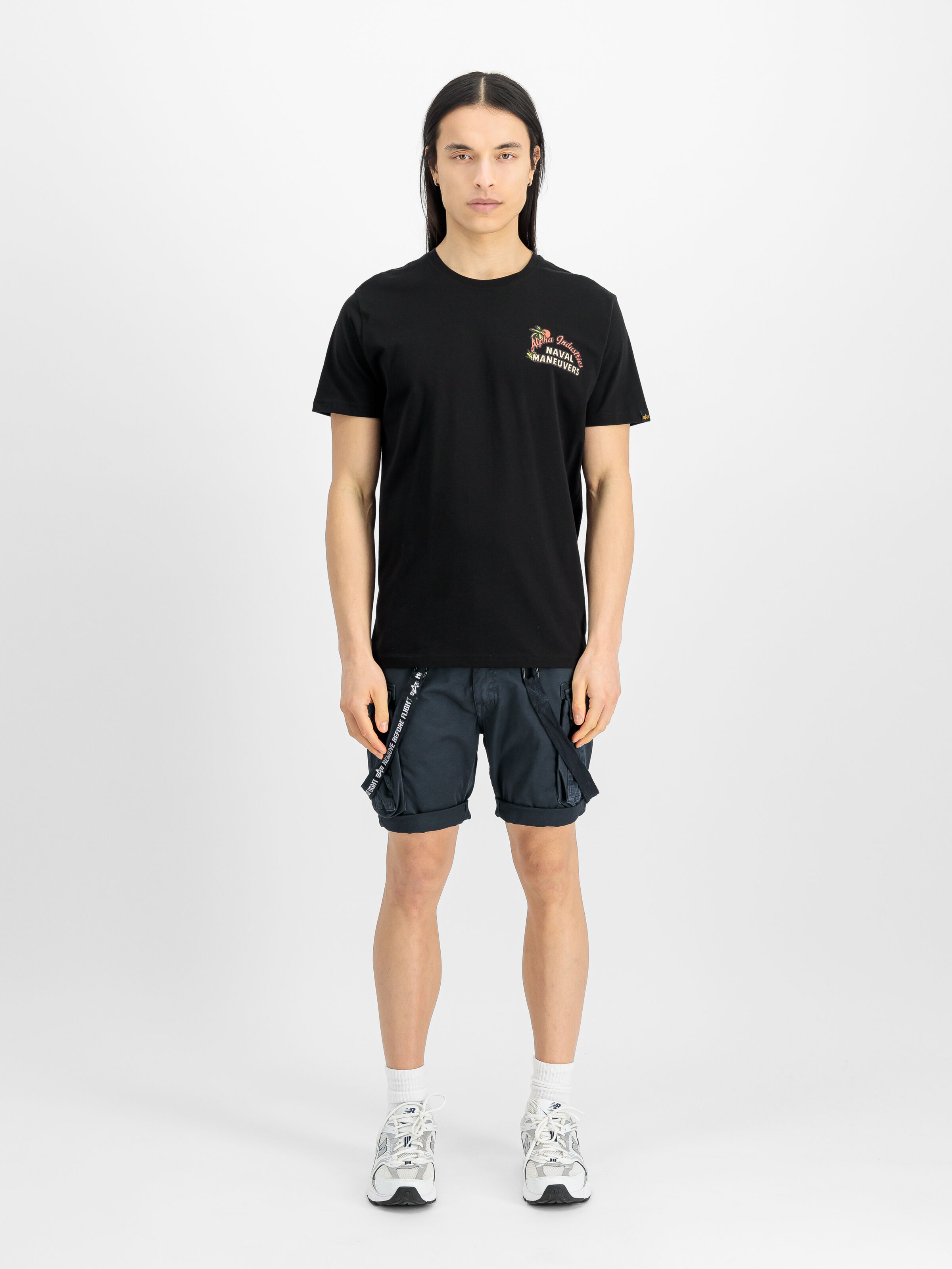 Utility Short ultra navy 116213_697_2_model_00001_148022