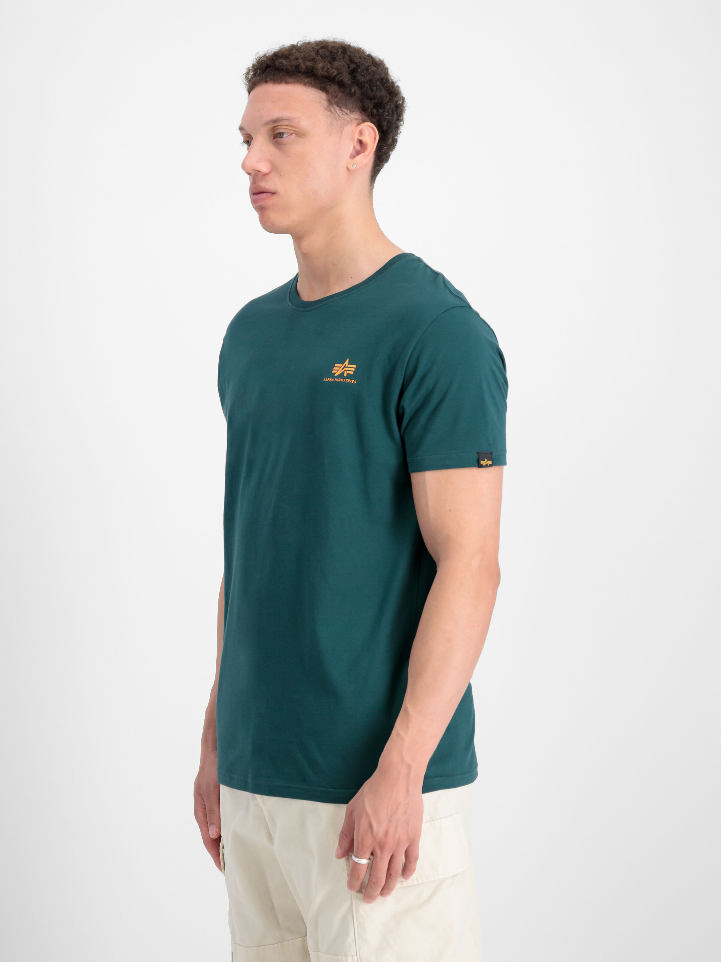 Basic Small Logo T-Shirt Force Green 188505_720_2_model_00003_97227