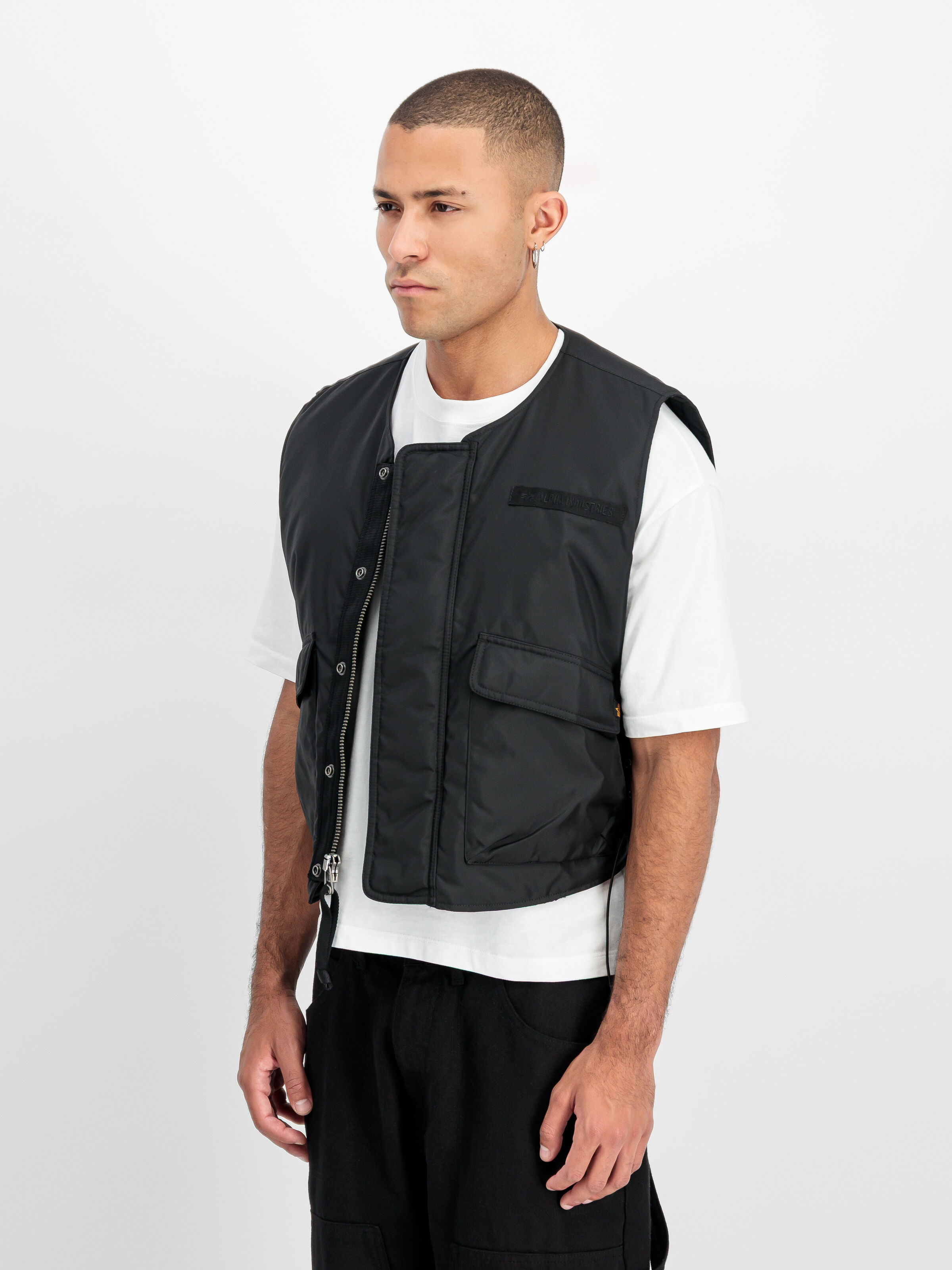 M-1952A Heritage Vest black 266100_03_2_model_00002_210151