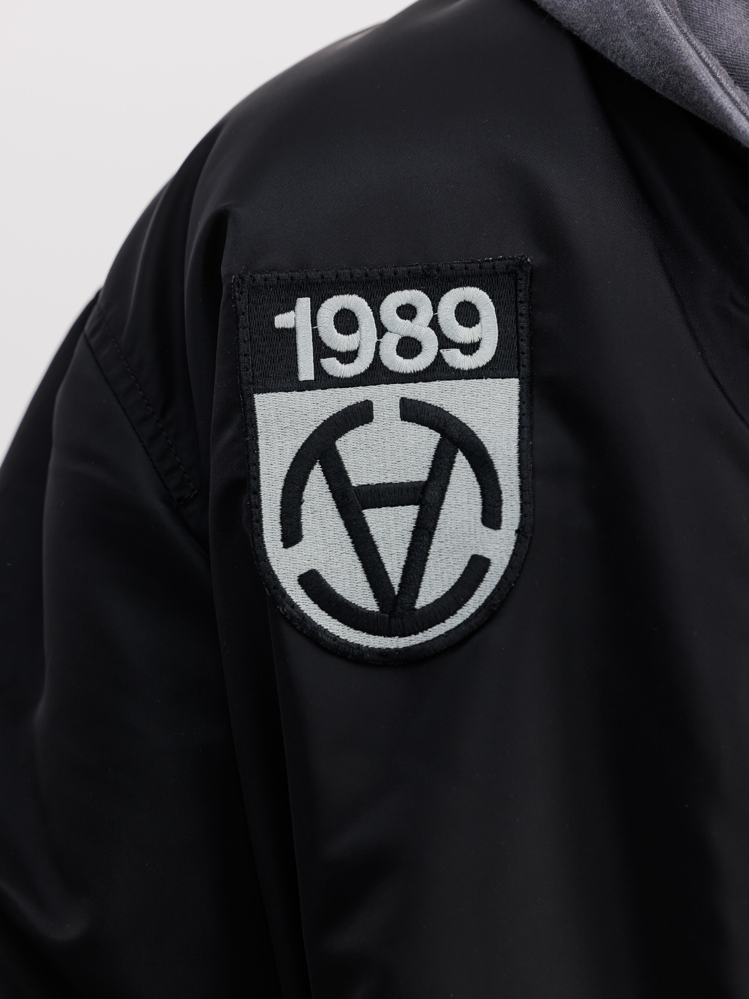 424×アルファ×Slamjam　MA-1　L　ブラック ALPHA X SLAM JAM MA-1 Bomber Jacket | Alpha Industries
