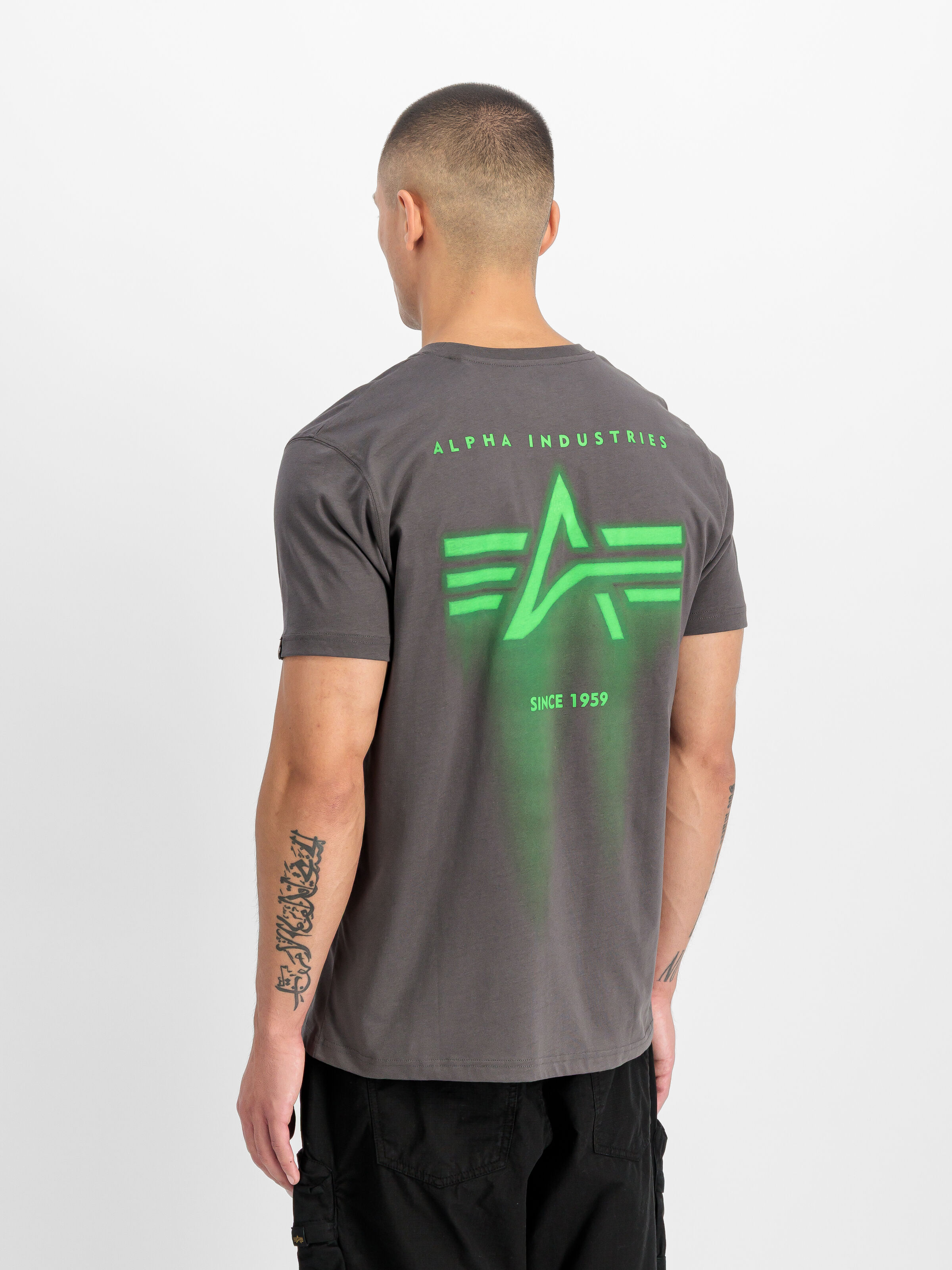Spray Print T-Shirt vintage grey 266526_684_2_model_00003_214187