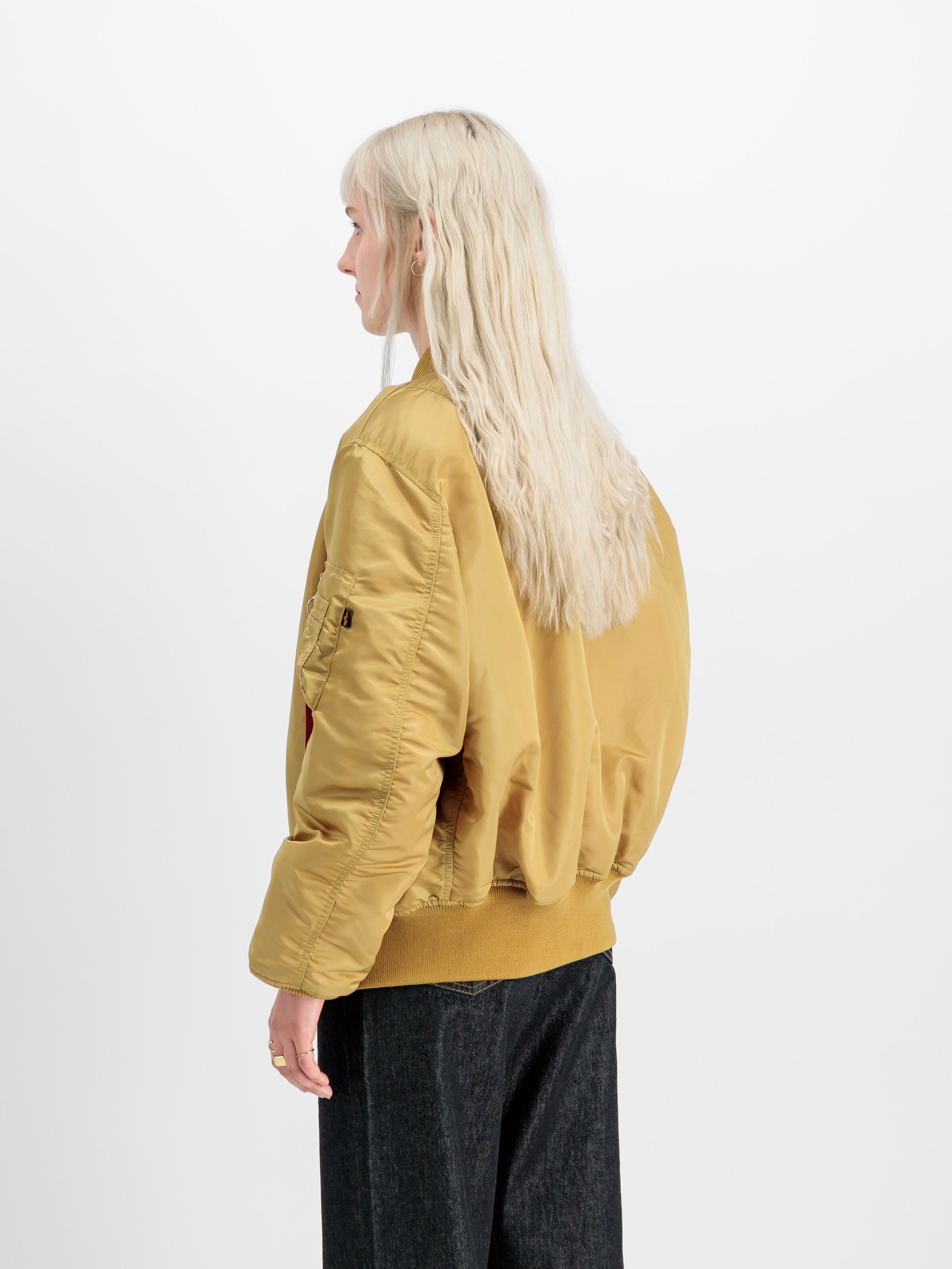 MA-1 Heritage Bomber Jacket gold 100101_145_2_model_00004_101923