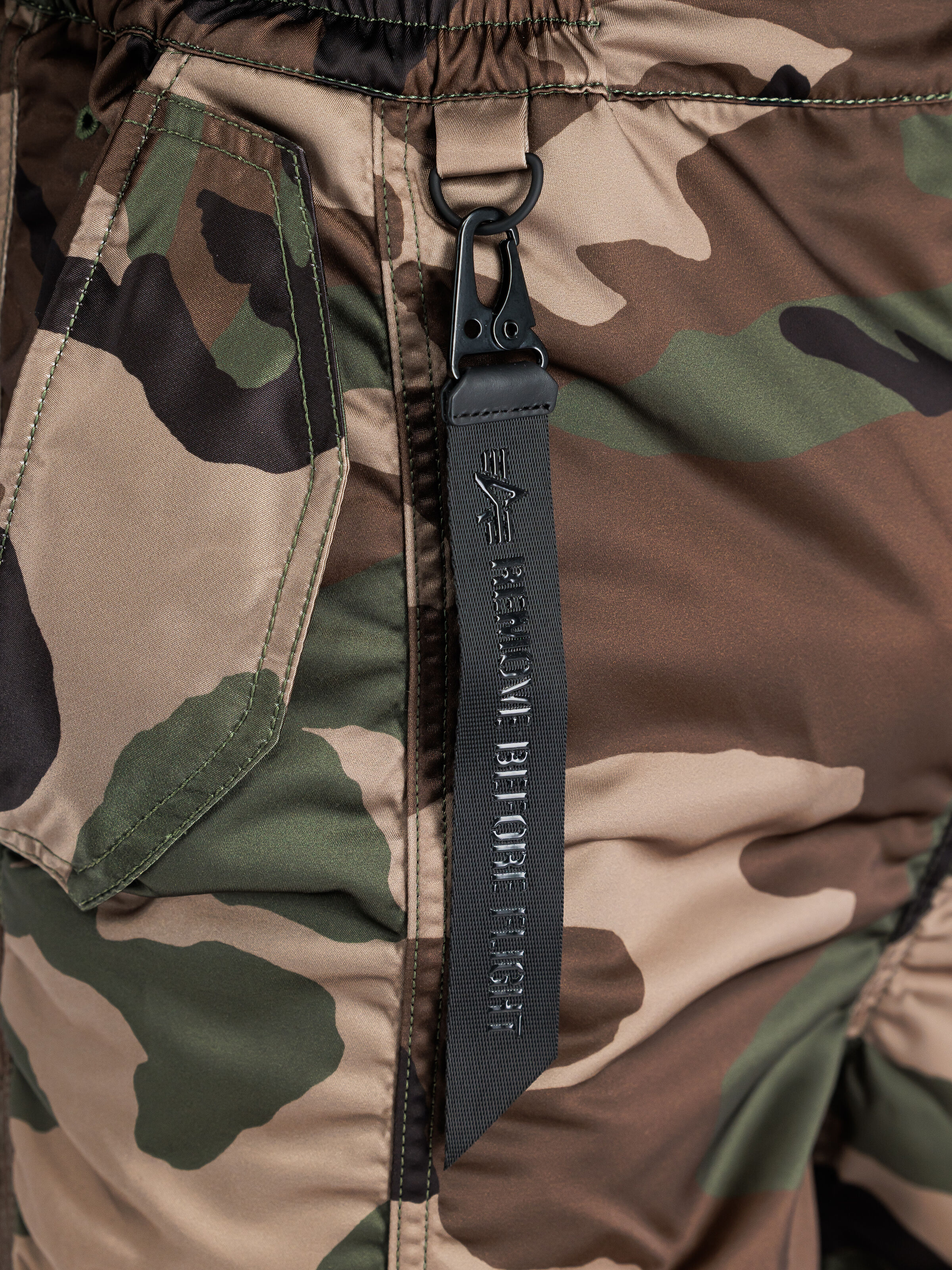 MA-1 Nylon Camo Pant wdl camo 65 758200C_408_3_detail_00002_195659